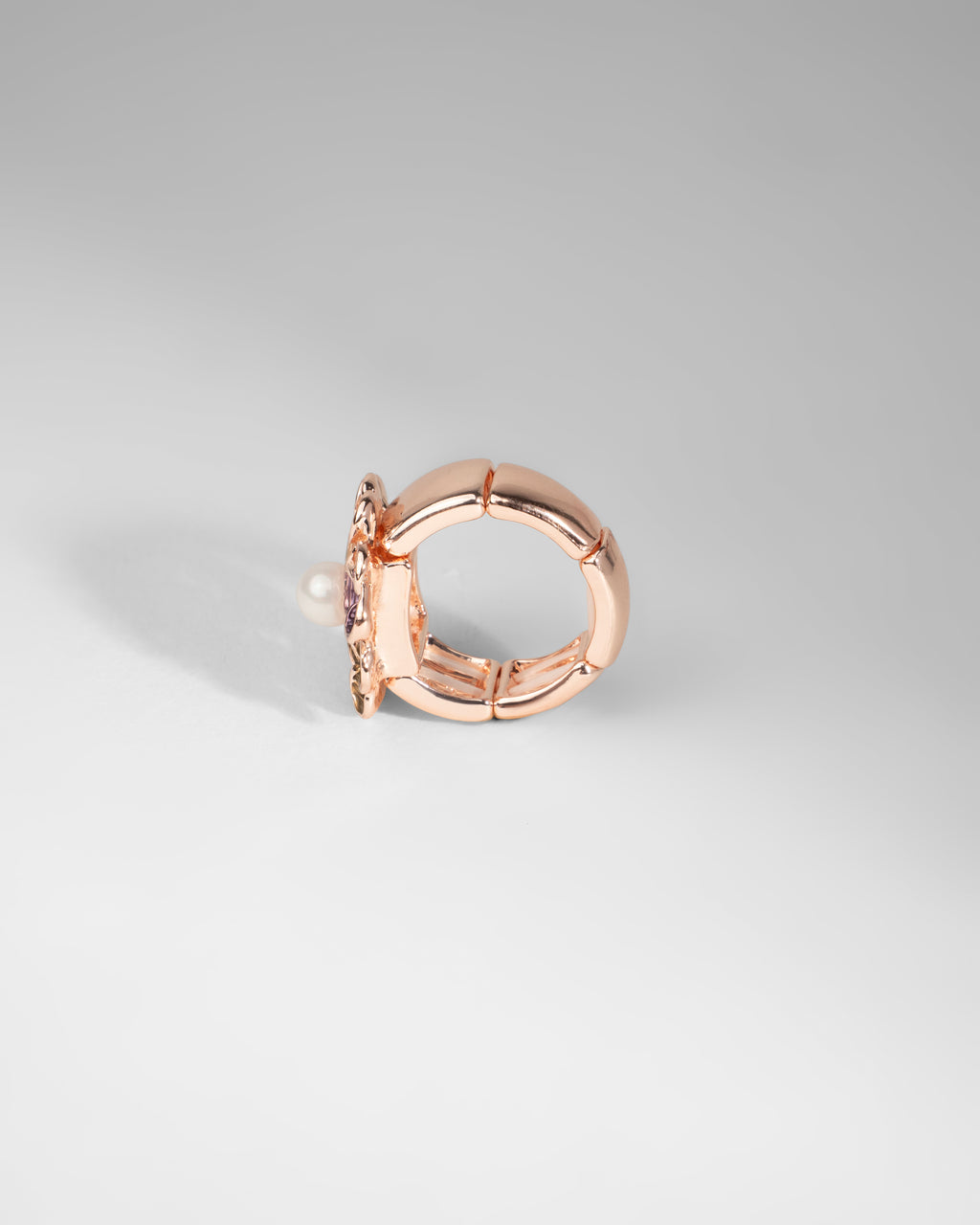 Multicolor Floral Elegance Ring with Central Pearl