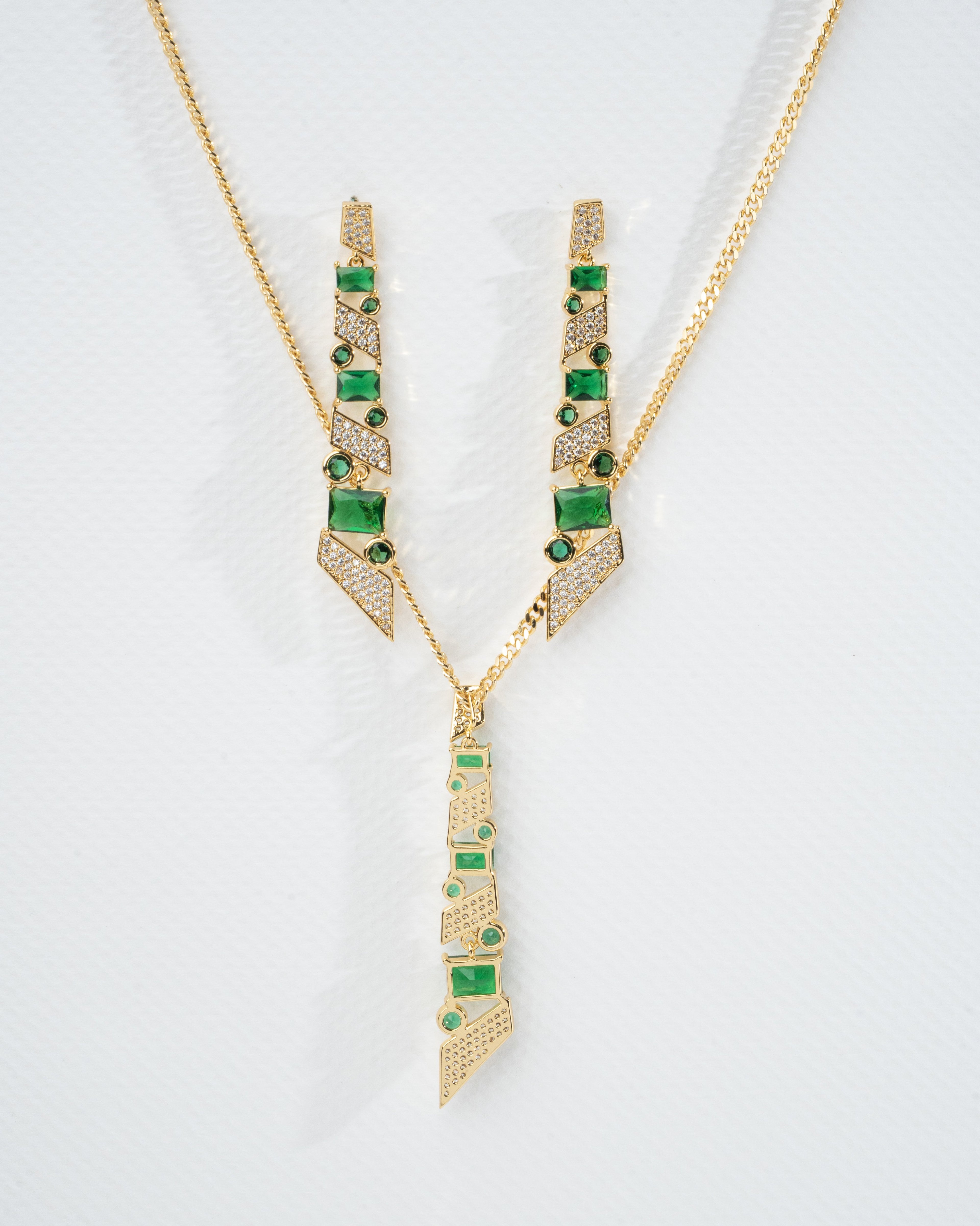 Exquisite Emerald Gold Plated Necklace with Geometric Detailing