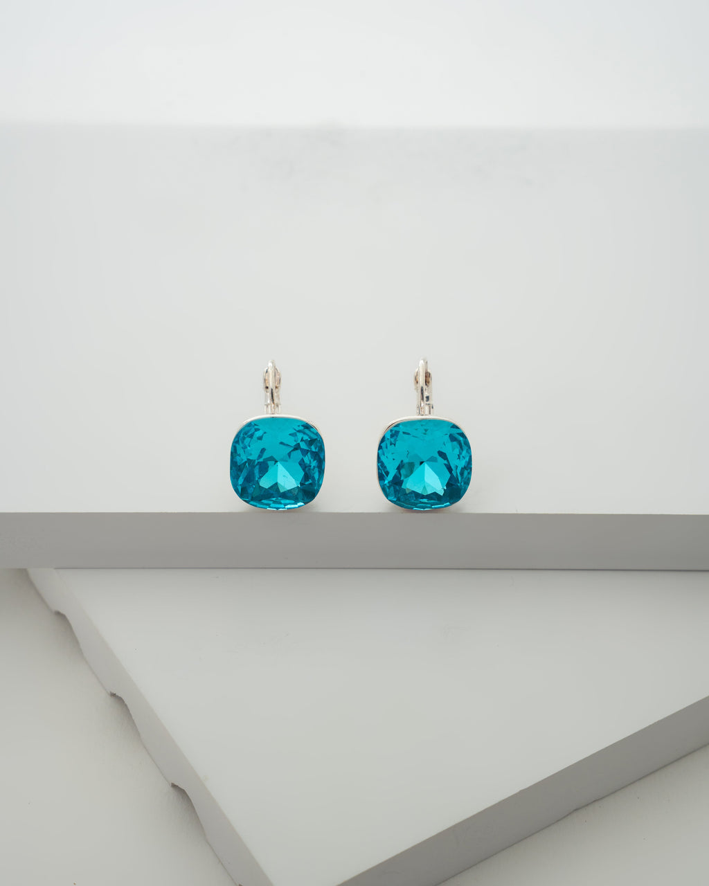 Elegant Aqua Blue Crystal Stud Earrings