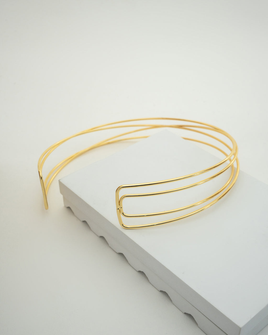 Elegant Gold Open Cuff Necklace