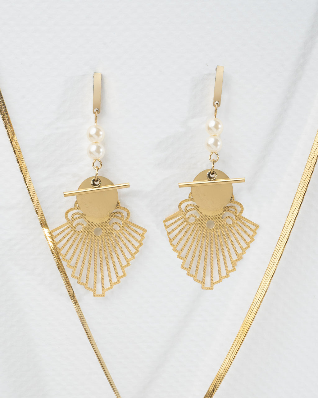 Elegant Gold Filigree Pendant and Earring Set with Pearl Accents