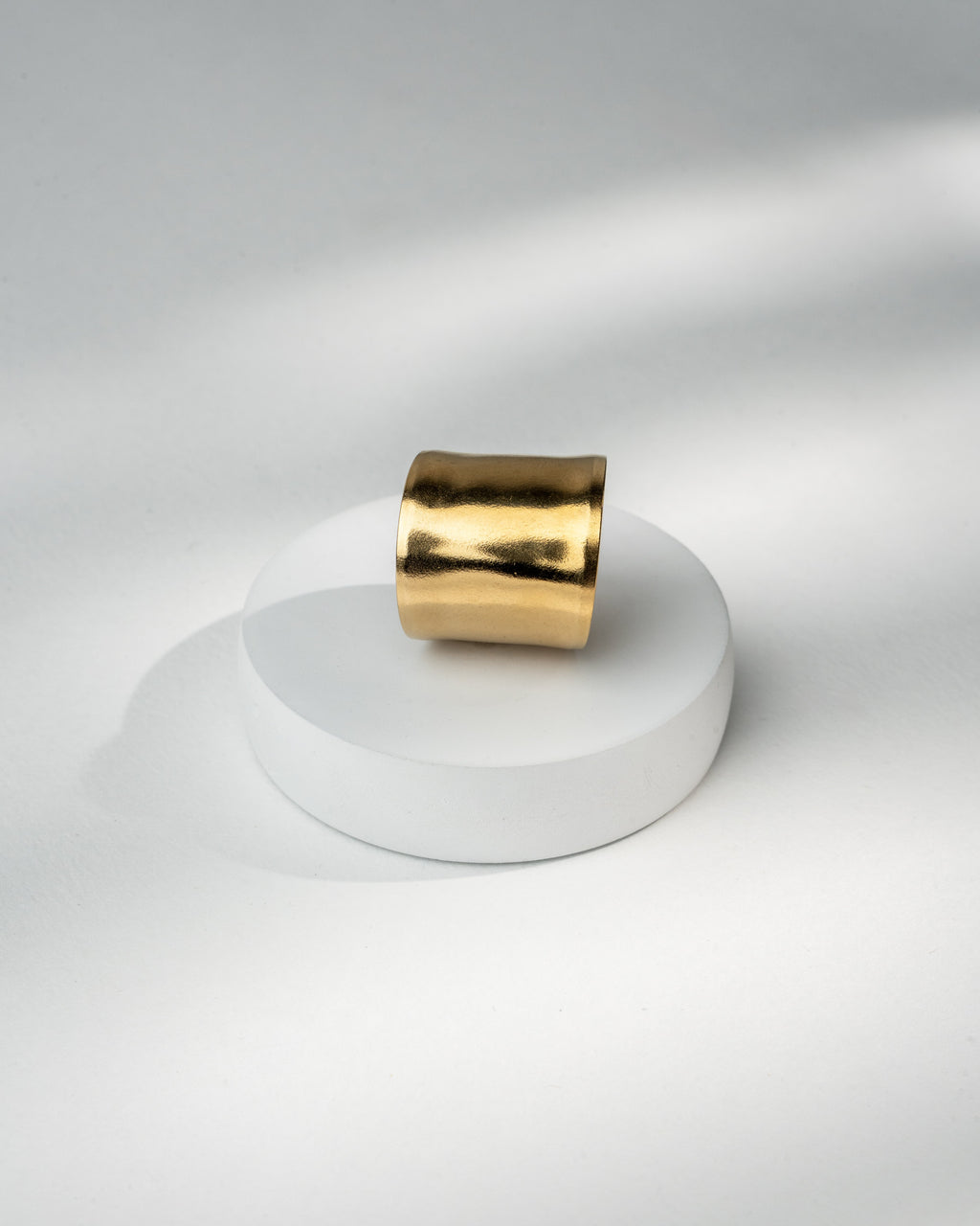 Elegant Gold Wide Band Ring