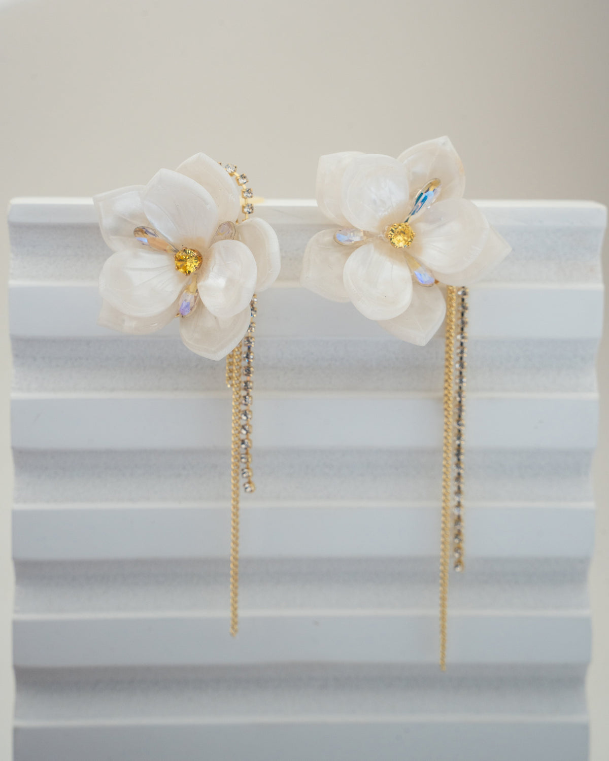 Elegant Floral Pearl Dangle Earrings with Gold Chains