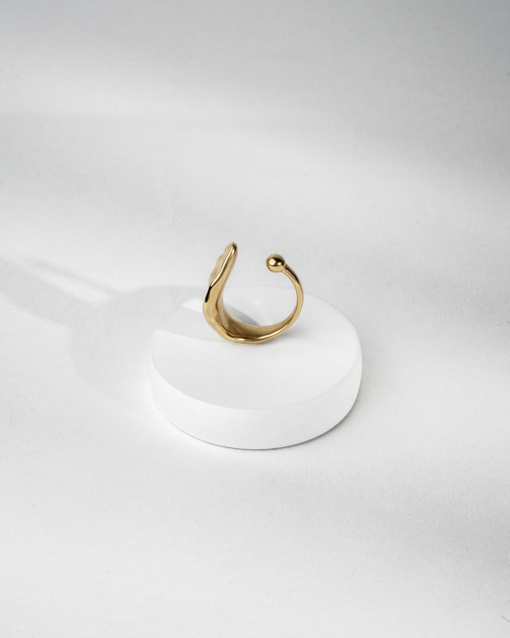 Elegant Gold Abstract Sculpture Ornament