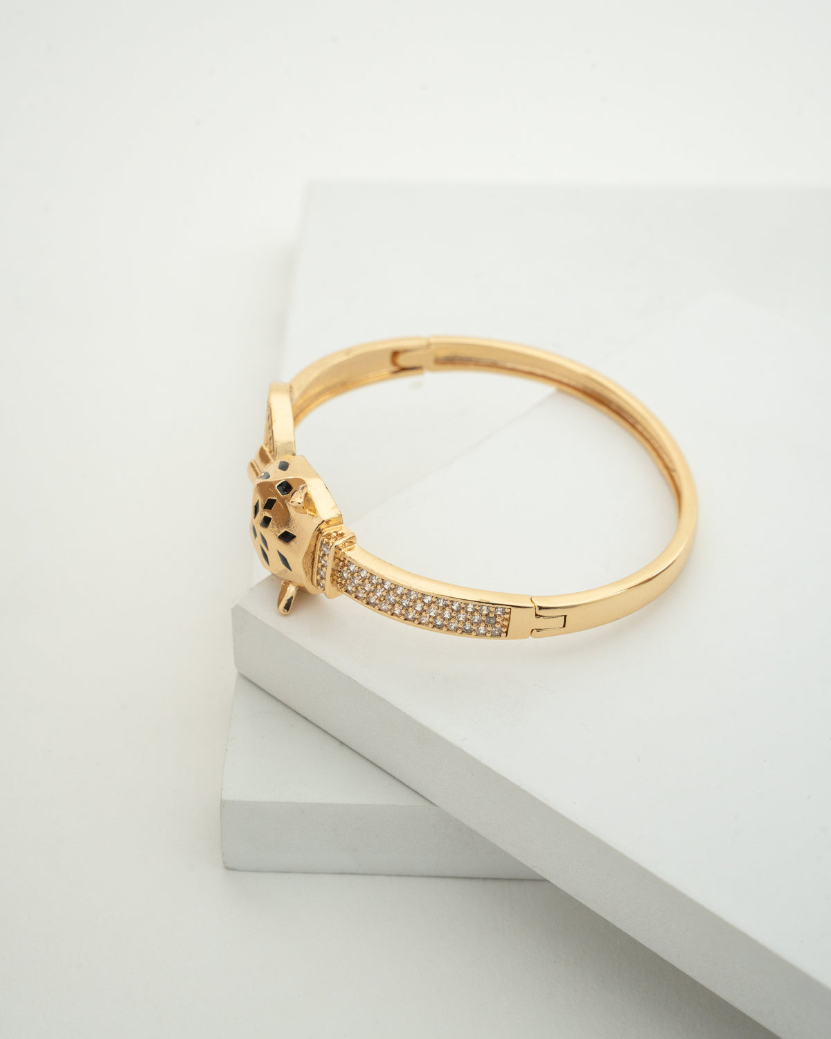 Elegance by Design: Luxurious Gold Panther Bracelet with Crystals