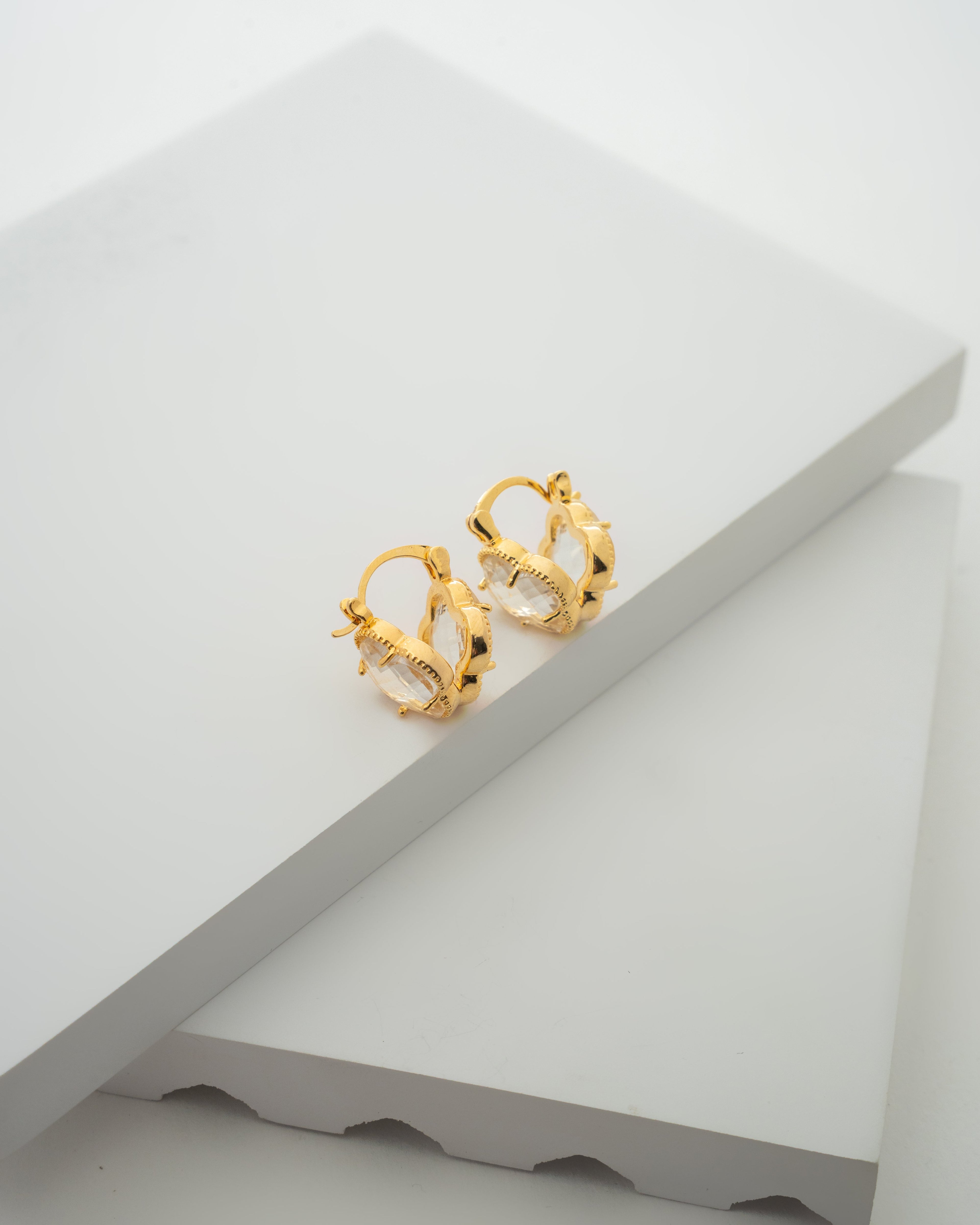 Elegant Gold-Plated Mother of Pearl Clover Earrings