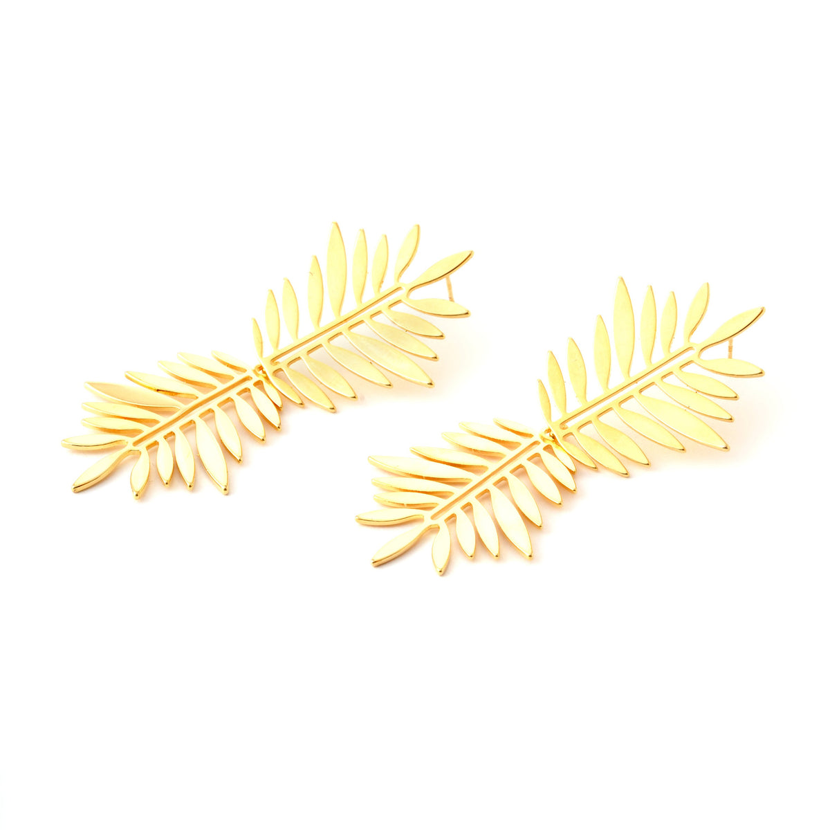 Elegant Gold Leaf-Inspired Statement Earring
