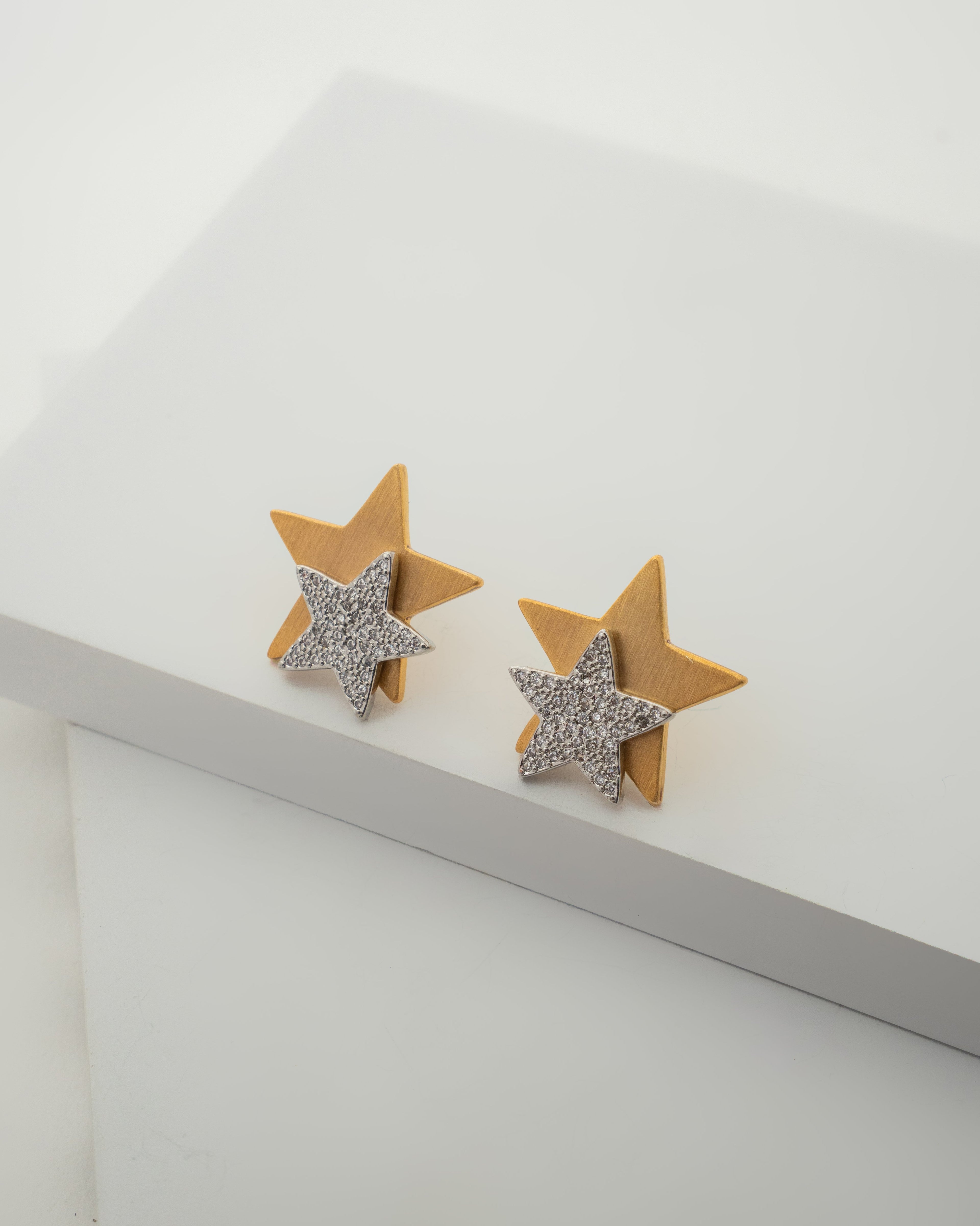 Elegant Dual-Tone Star Stud Earrings