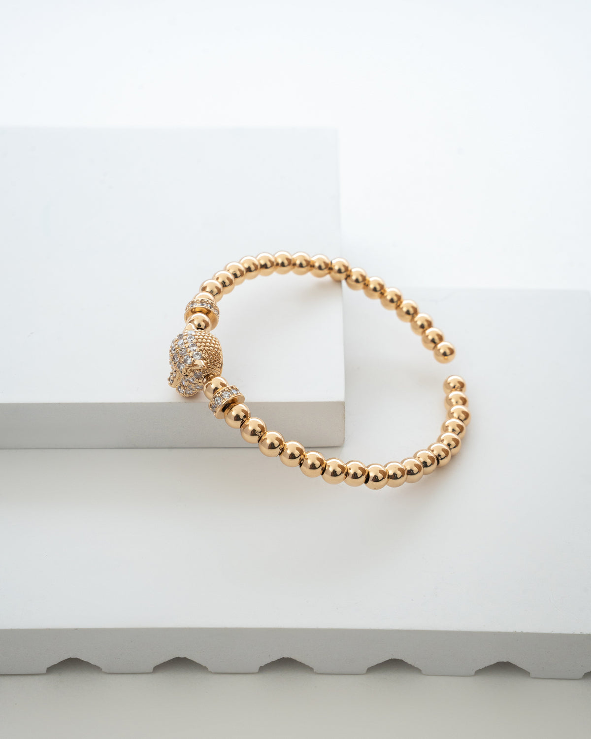 Luxurious Gold-Plated Beaded Skull Bracelet