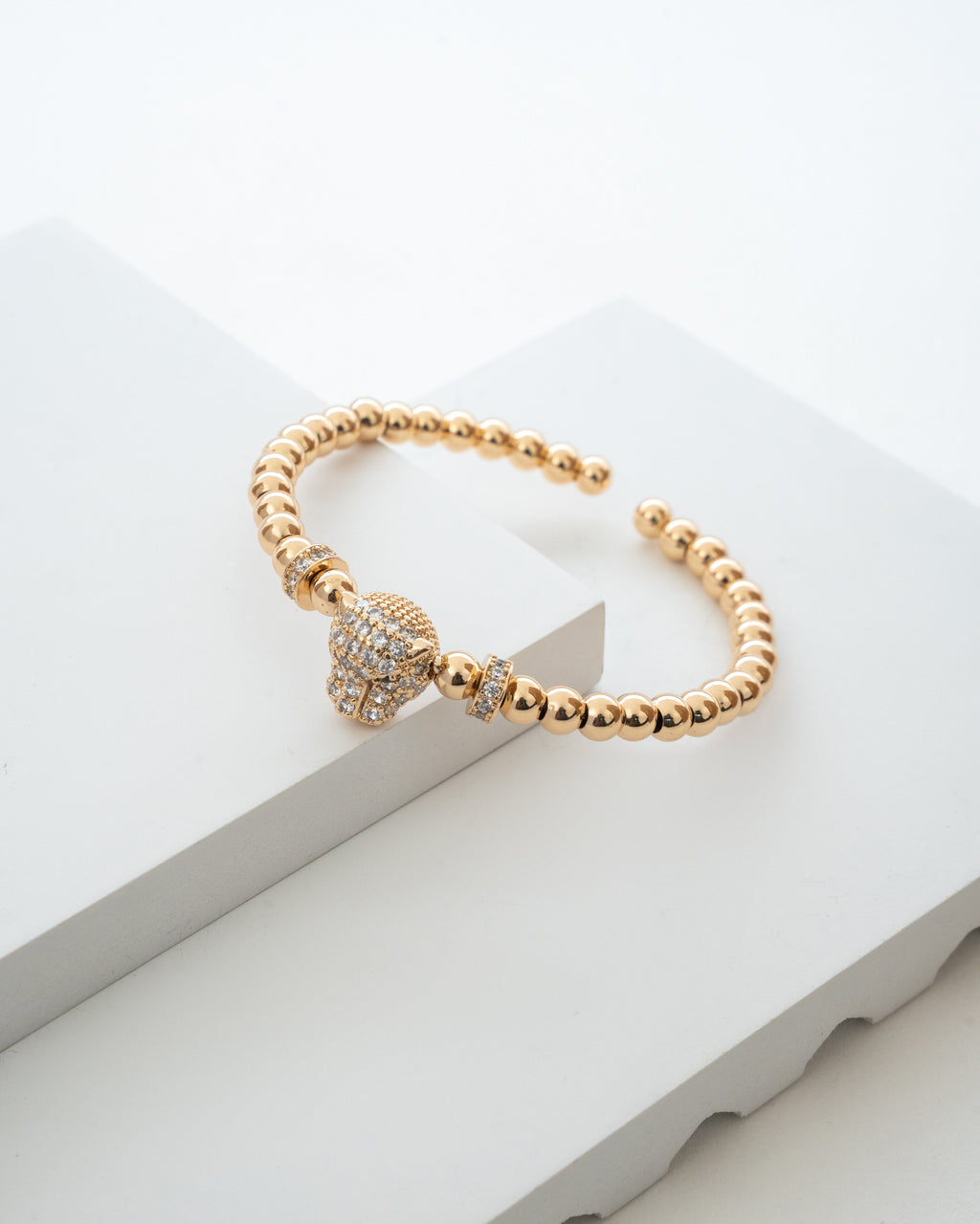 Luxurious Gold-Plated Beaded Skull Bracelet