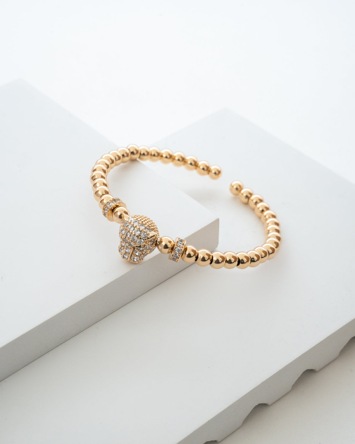 Luxurious Gold-Plated Beaded Skull Bracelet