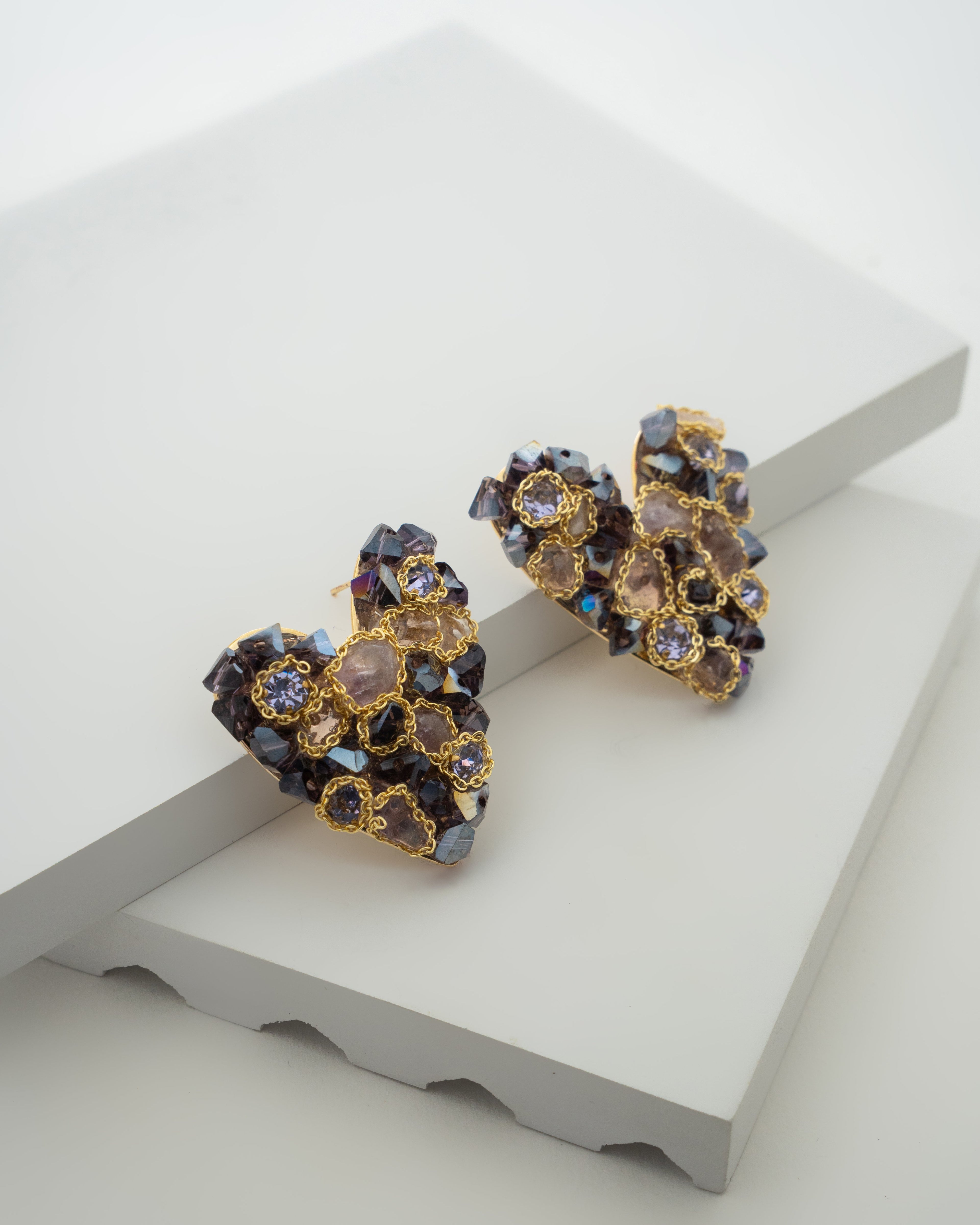Exquisite Heart-Shaped Gemstone Earrings with Gold Detailing