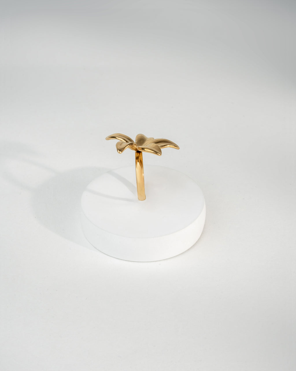 Elegant Gold-Plated Floral Statement Ring