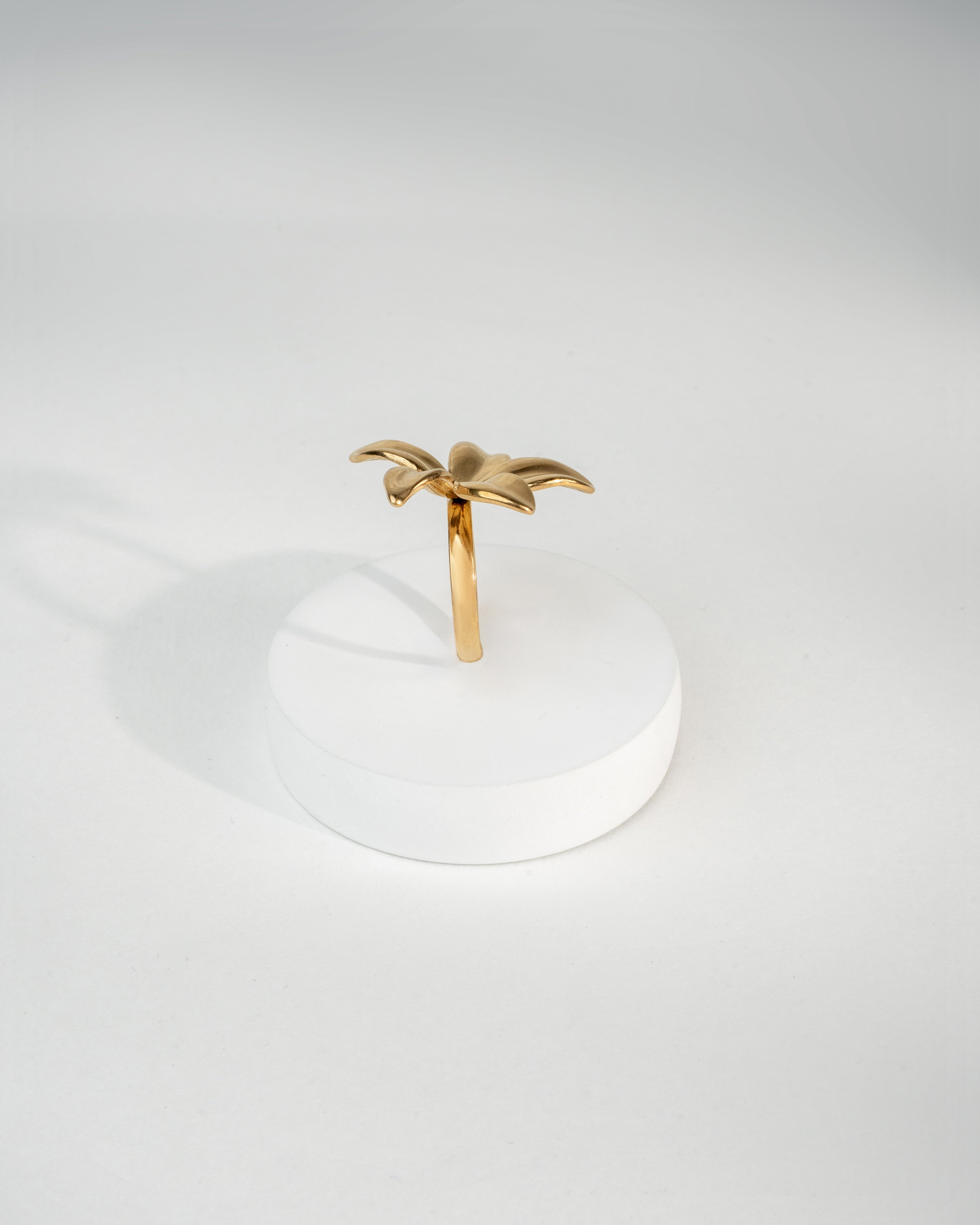 Elegant Gold-Plated Floral Statement Ring