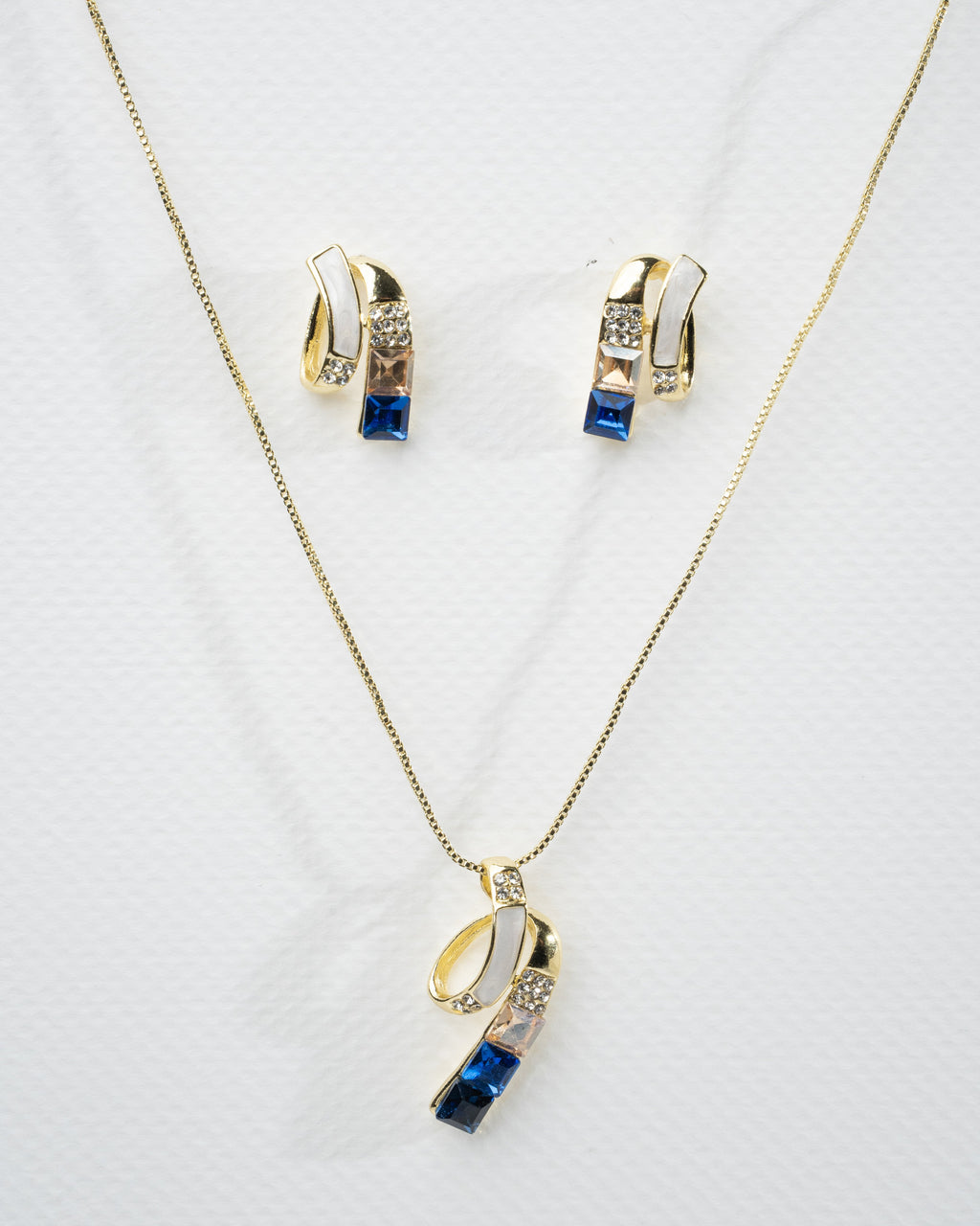 Elegant Blue Sapphire and Crystal Gold-Plated Jewelry Set