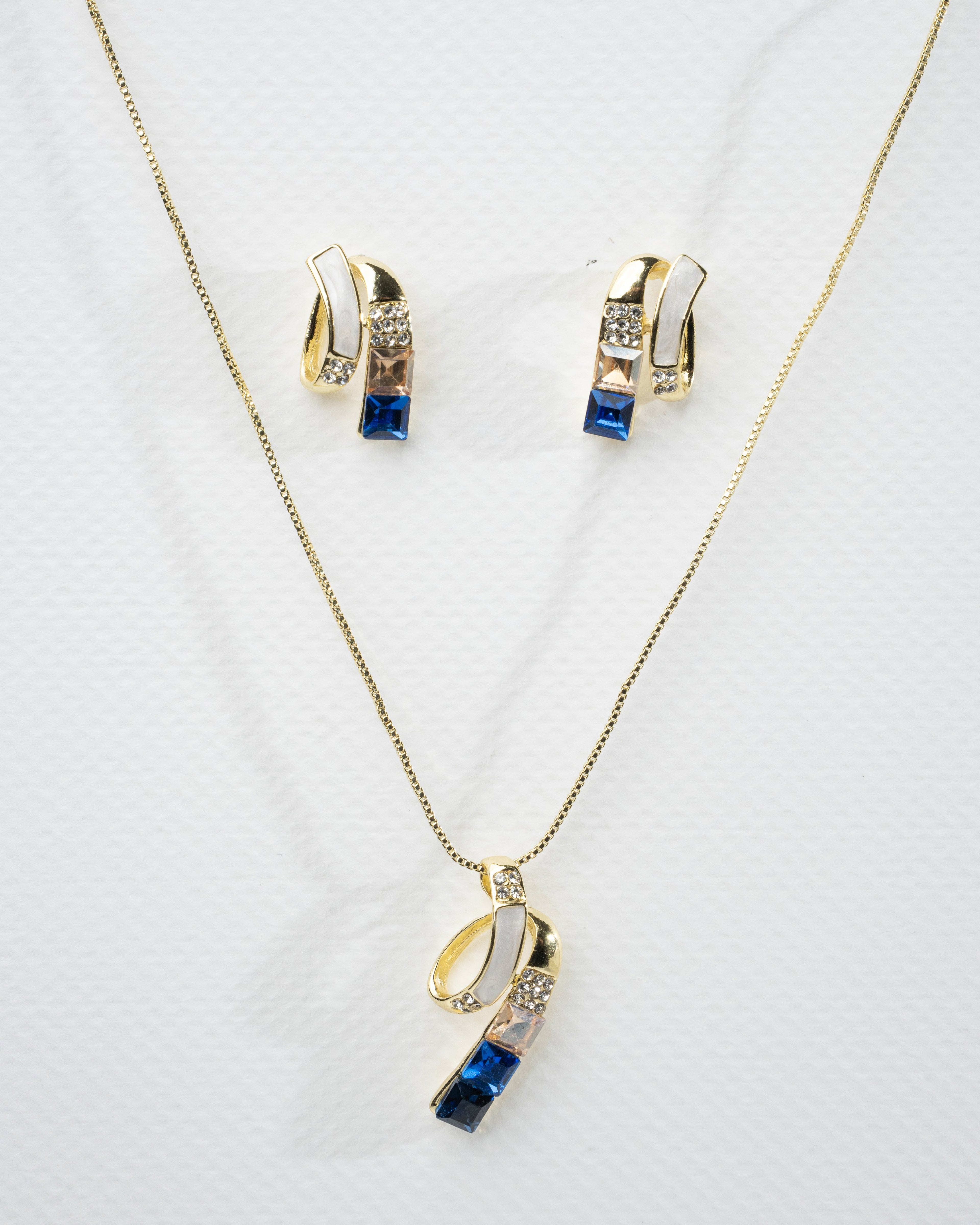 Elegant Blue Sapphire and Crystal Gold-Plated Jewelry Set