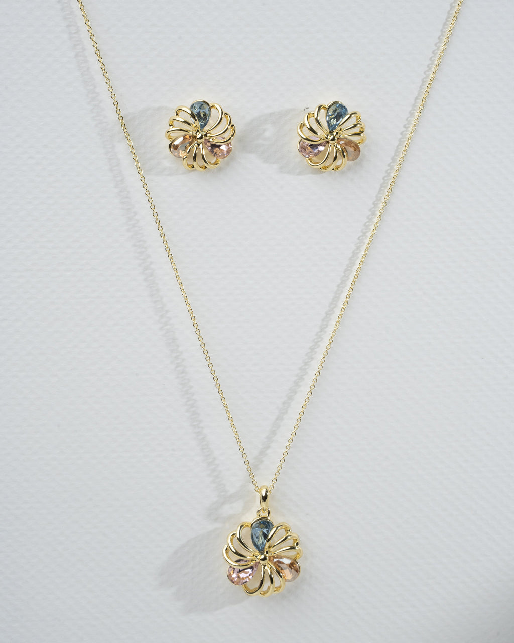Elegant Flower Burst Gold Jewelry Set with Multicolor Gemstones