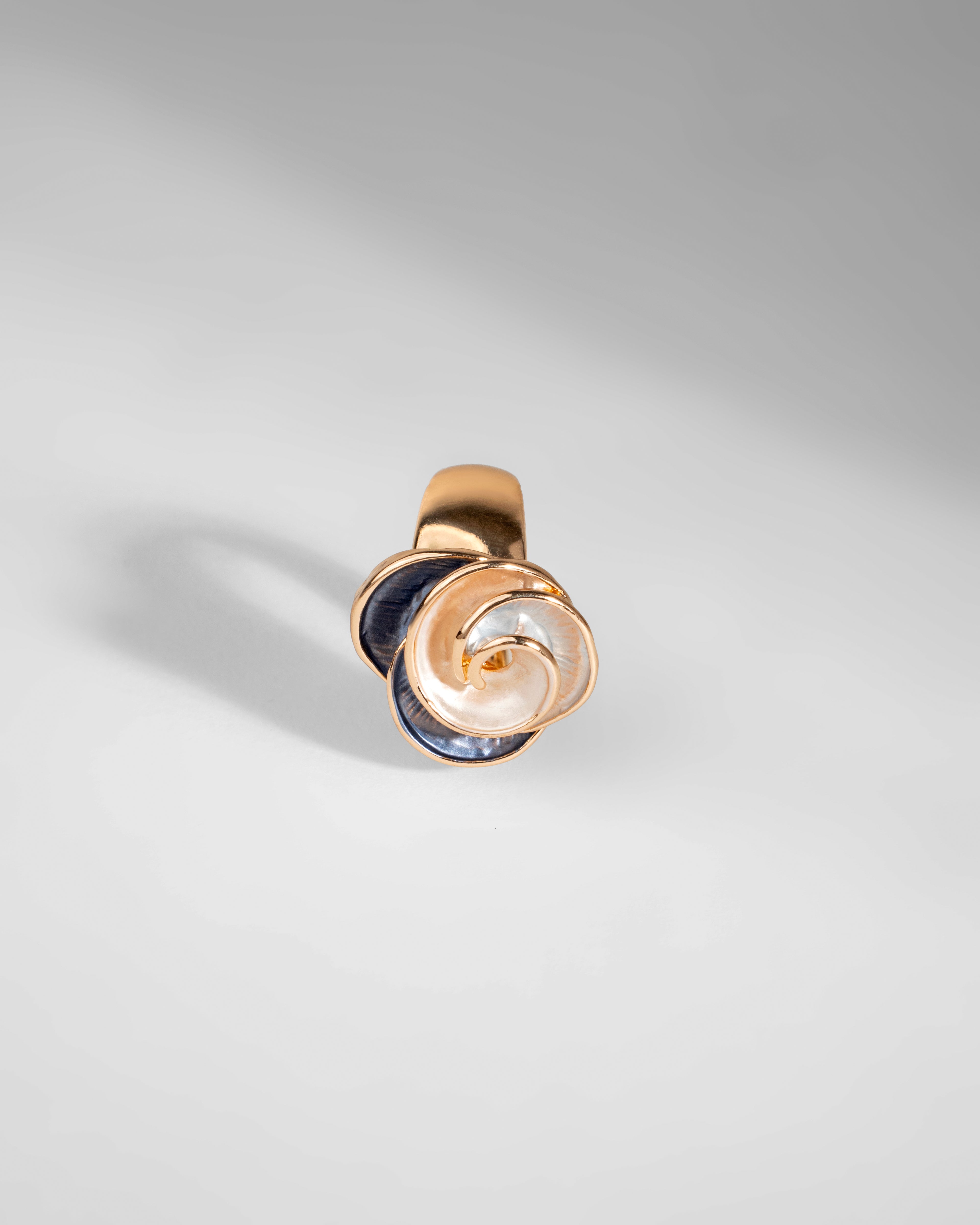 Dome-Striped Glam Ring