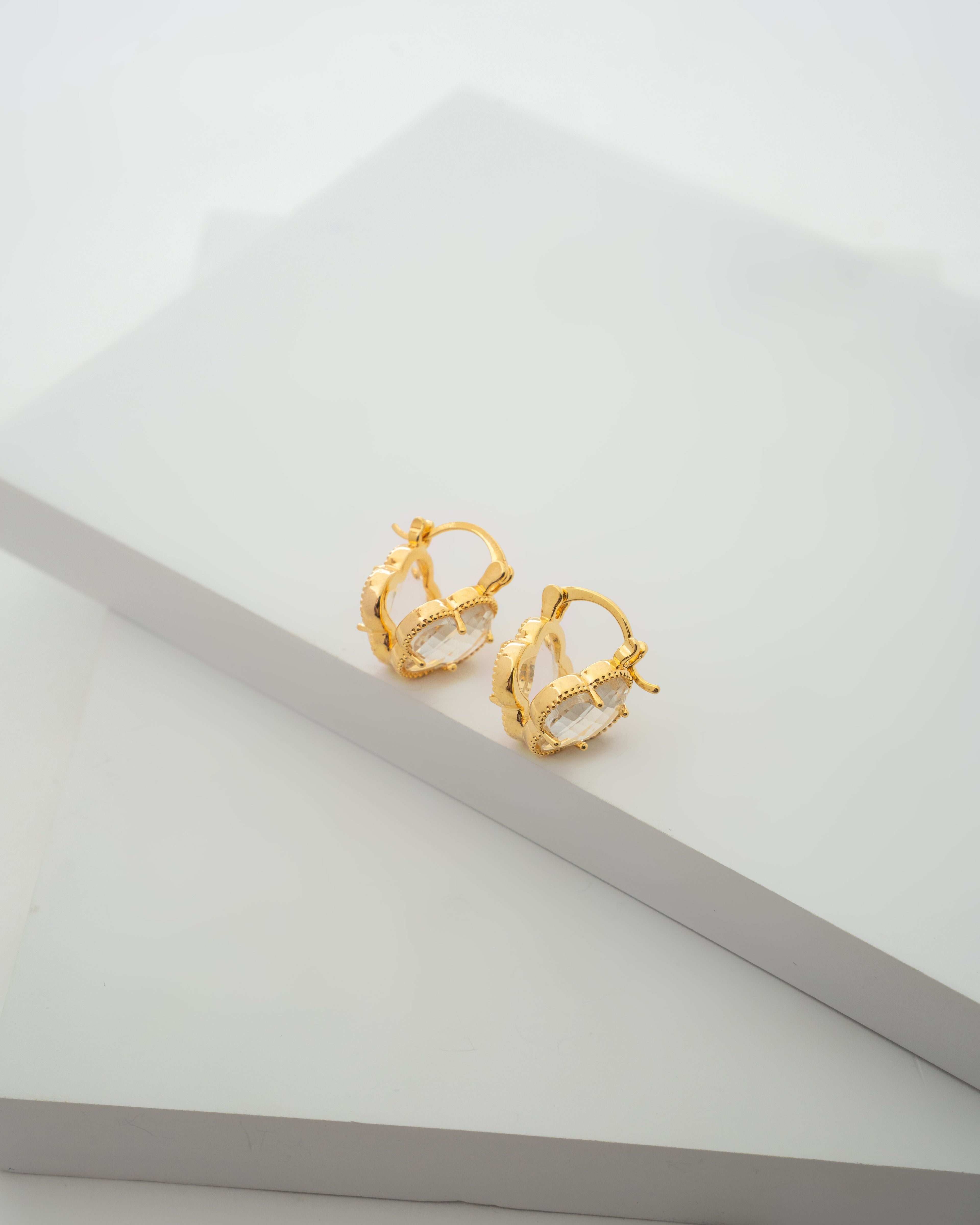 Elegant Gold-Plated Mother of Pearl Clover Earrings