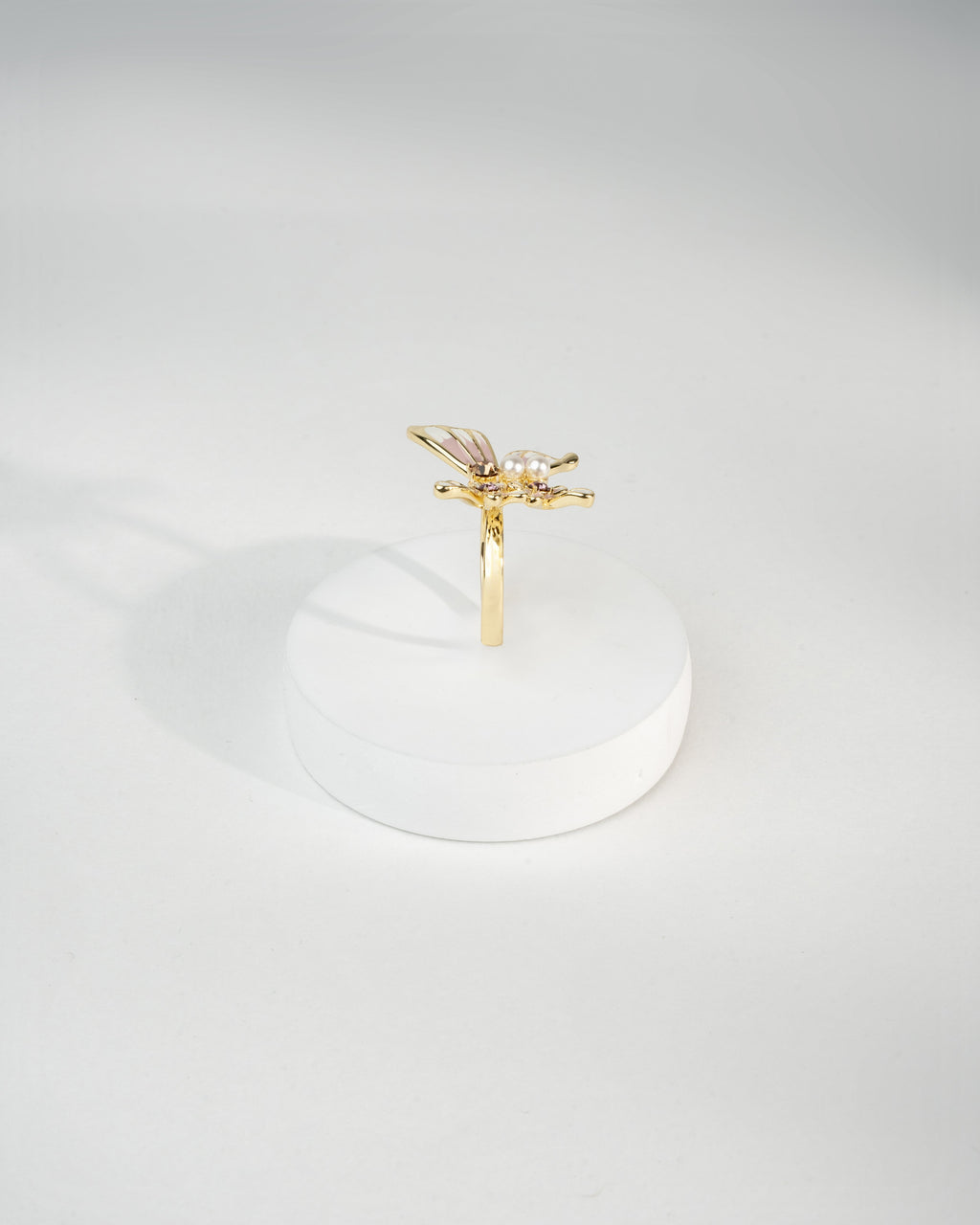 Elegant Blossom Gold-Plated Floral Brooch with Pearl Accents