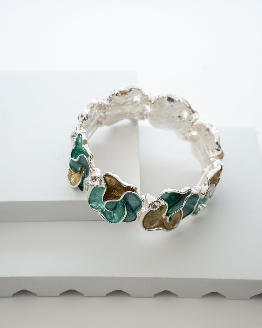 Elegant Enamel Floral Bangle Bracelet
