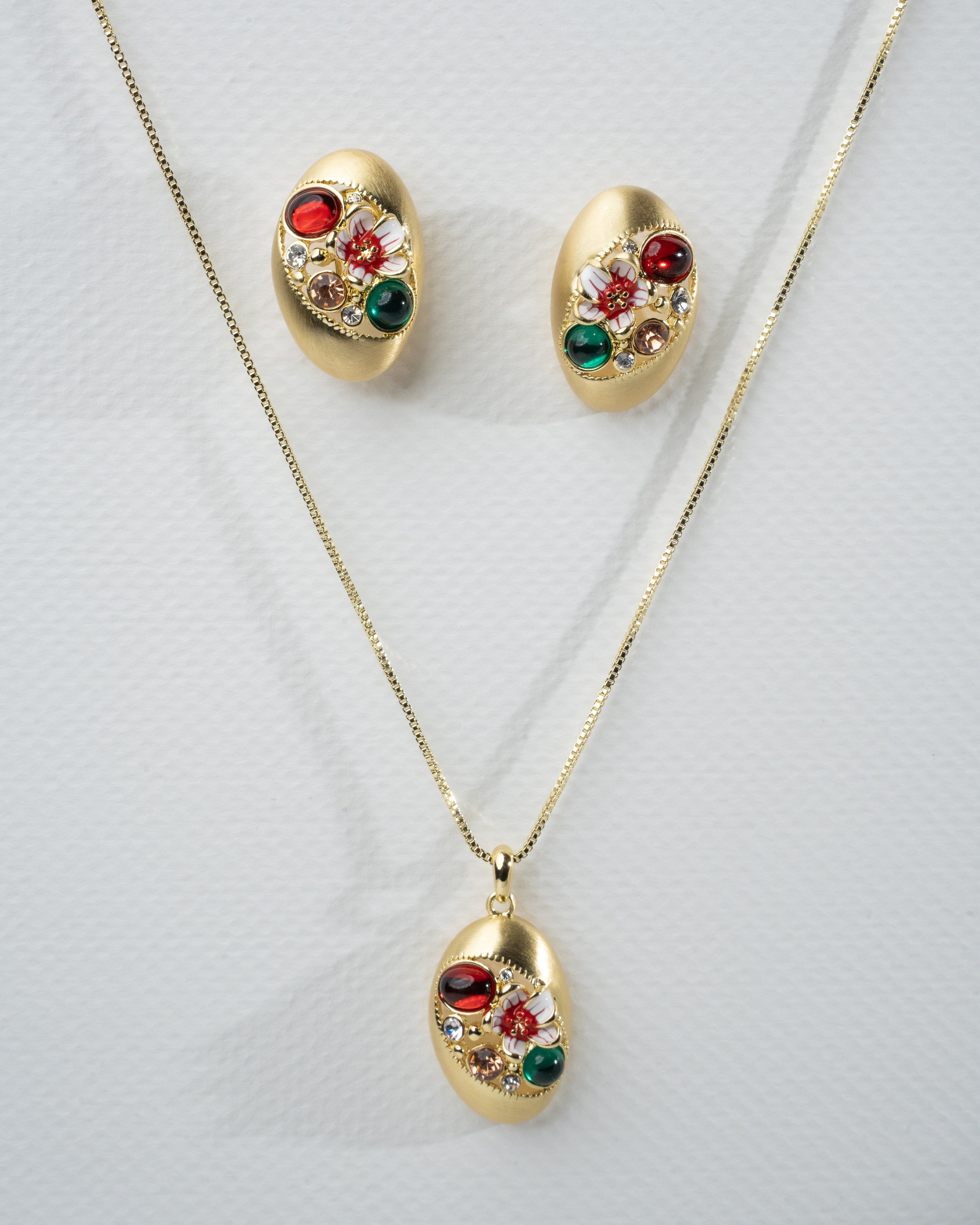 Elegant Gold Jewelry Set with Colorful Floral Embellishments