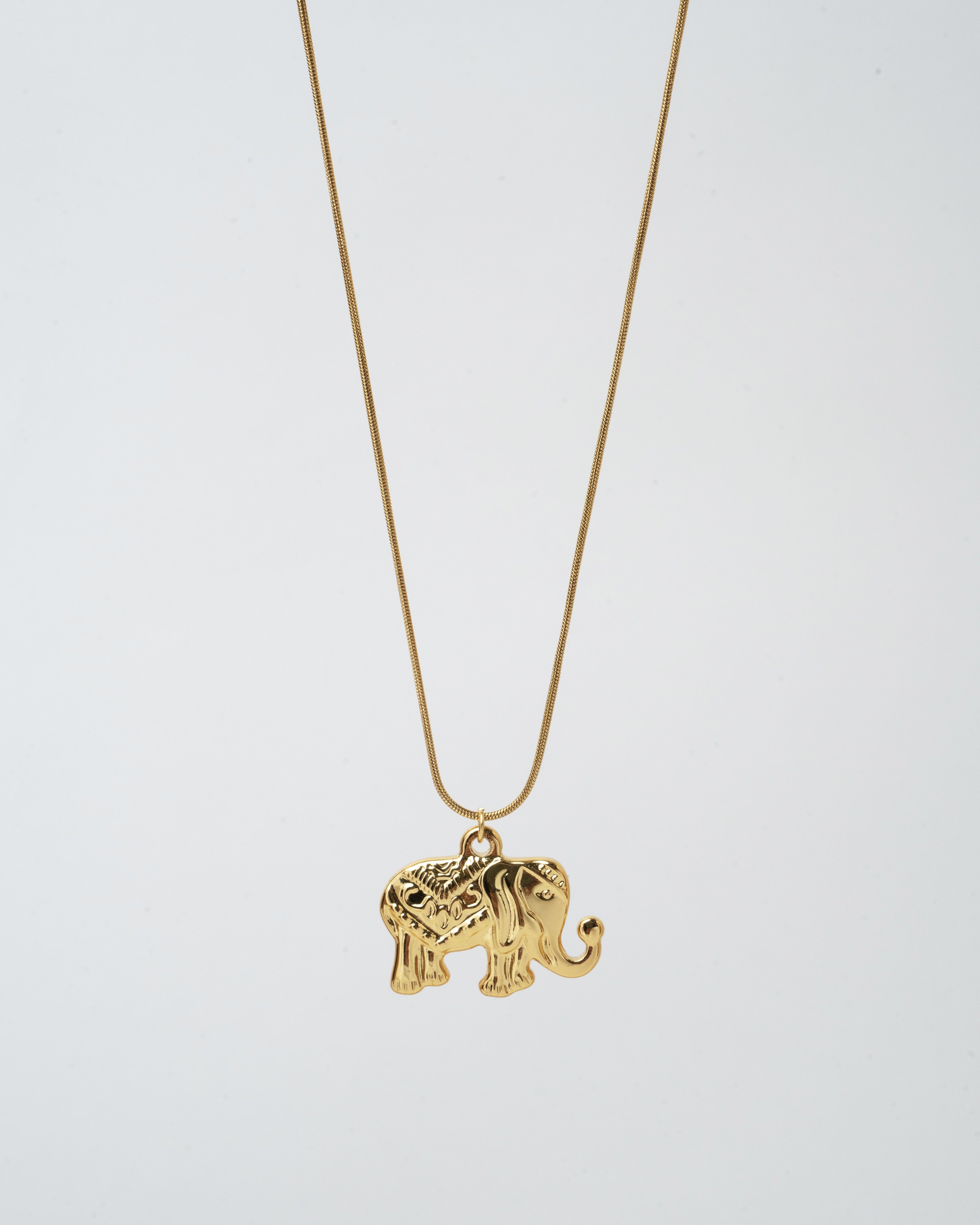 Elegant Gold-Plated Elephant Pendant Necklace