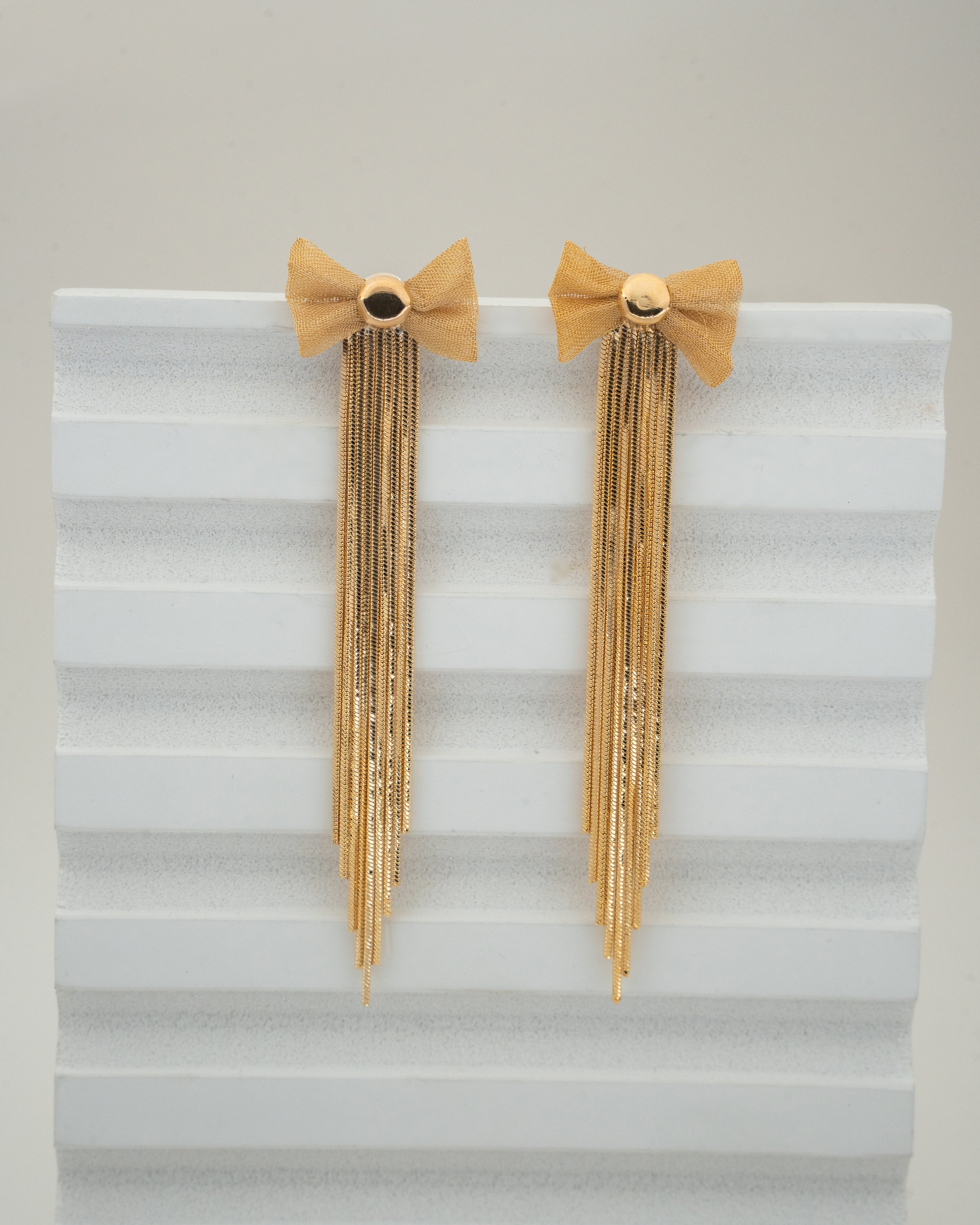 Elegant Gold Bow Tassel Earrings
