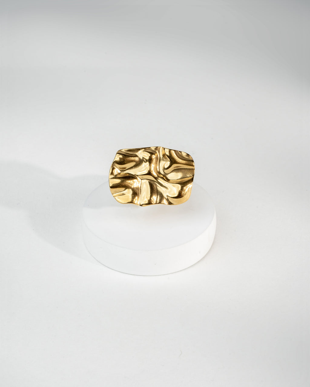 Sculpted Elegance: Gold Plated Abstract Ring