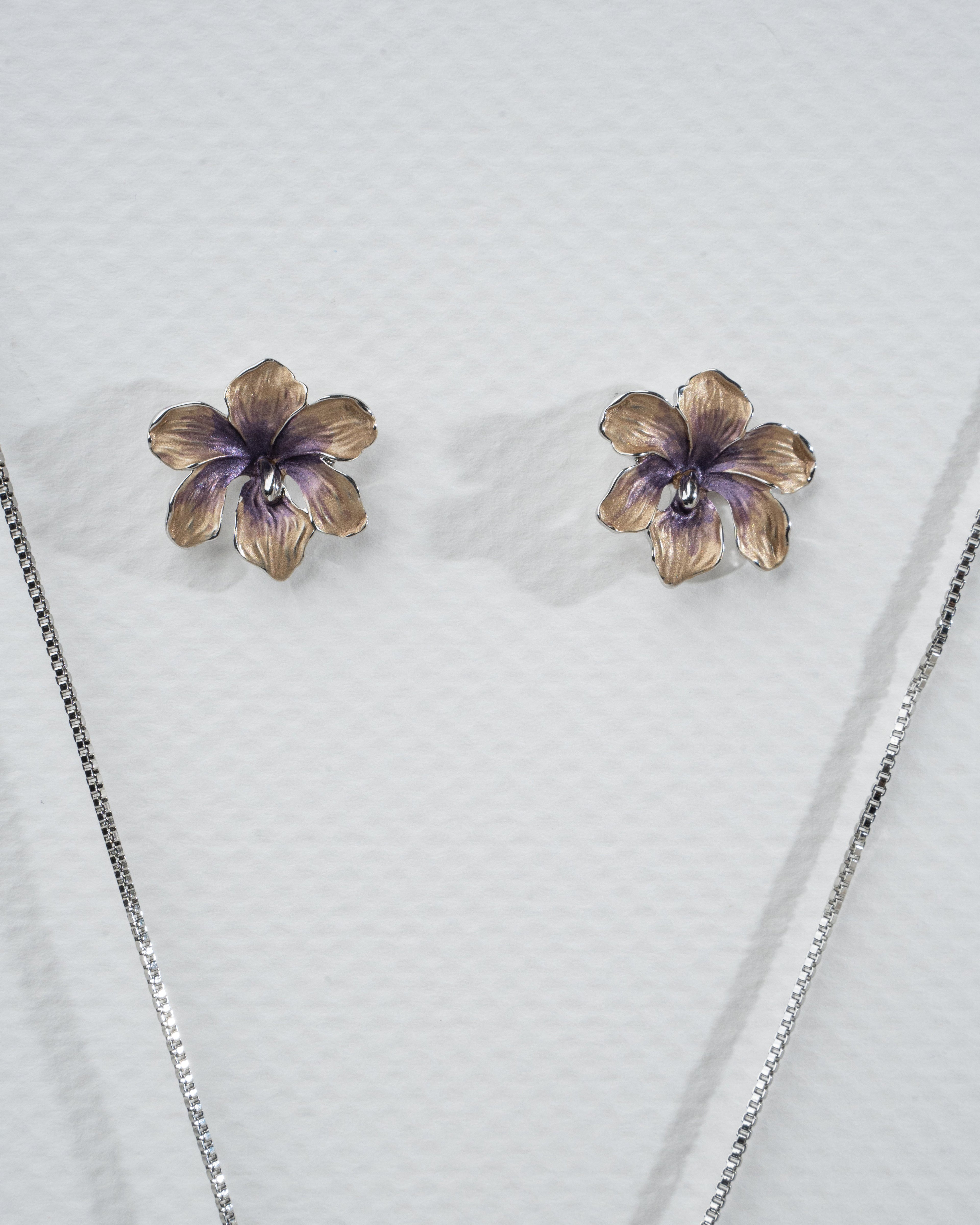 Elegant Orchid Flower Jewelry Set - Necklace and Earrings