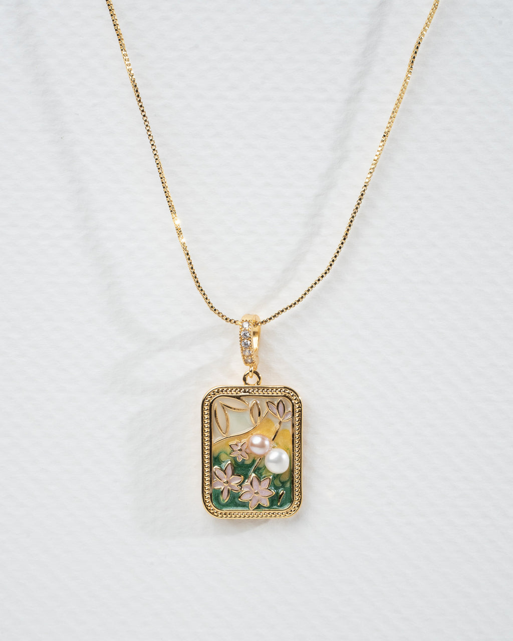 Elegant Floral Enamel Jewelry Set with Pearl Accents