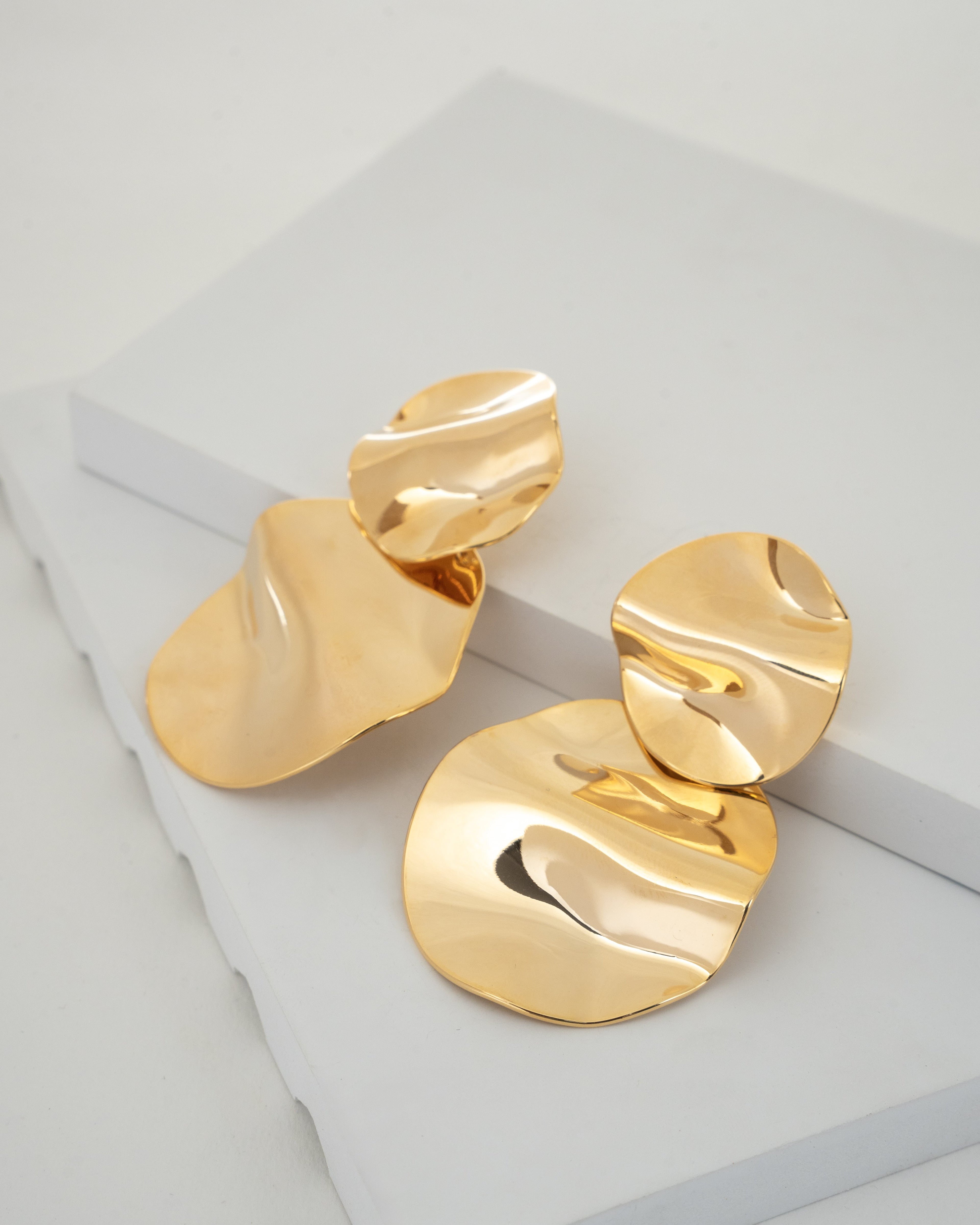Elegant Gold-Plated Abstract Disc Earrings