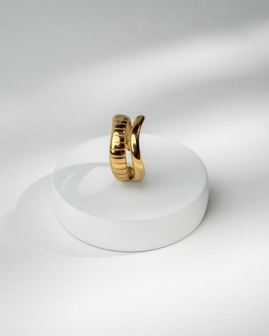 Elegant Gold-Tone Statement Ring