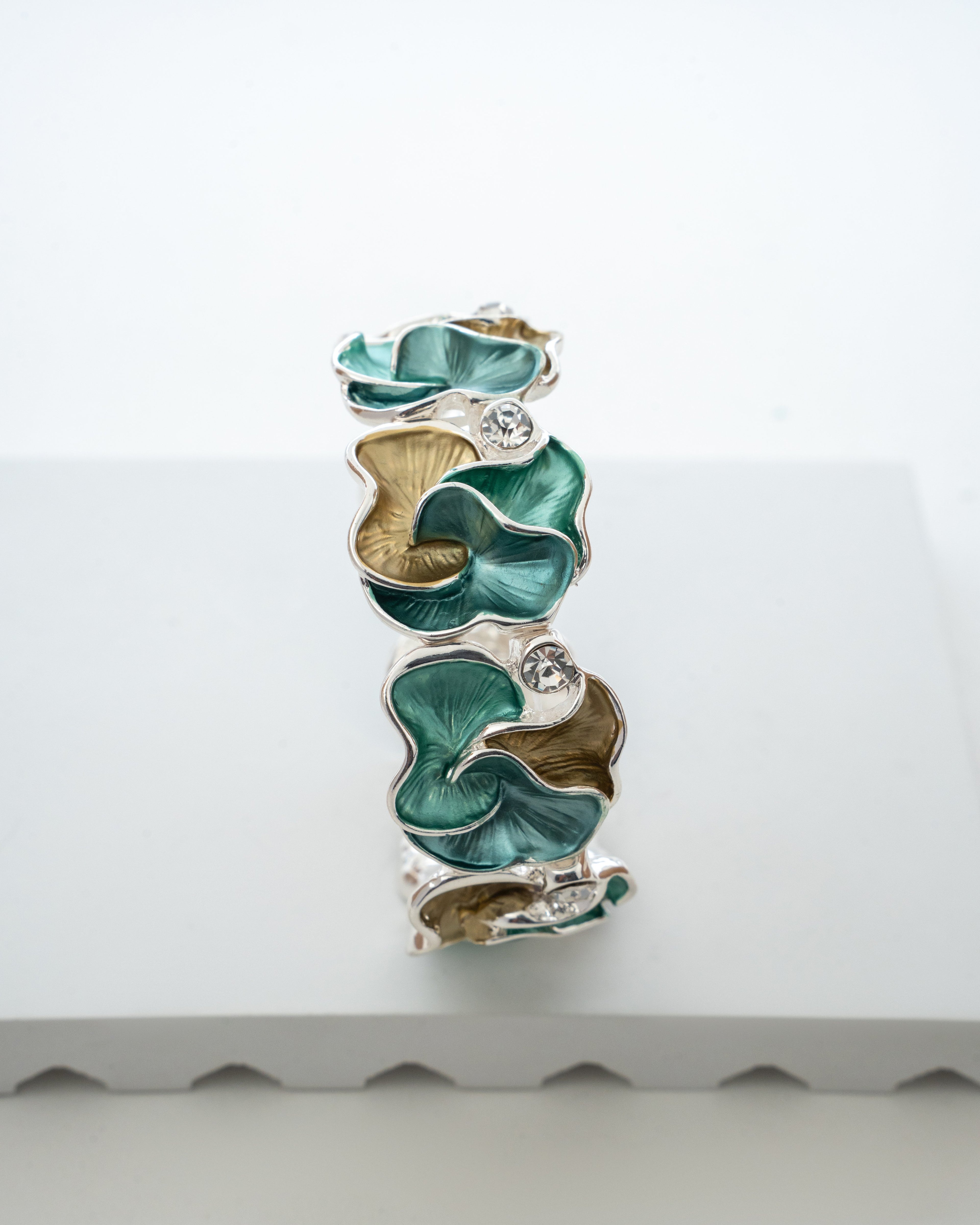 Elegant Enamel Floral Bangle Bracelet