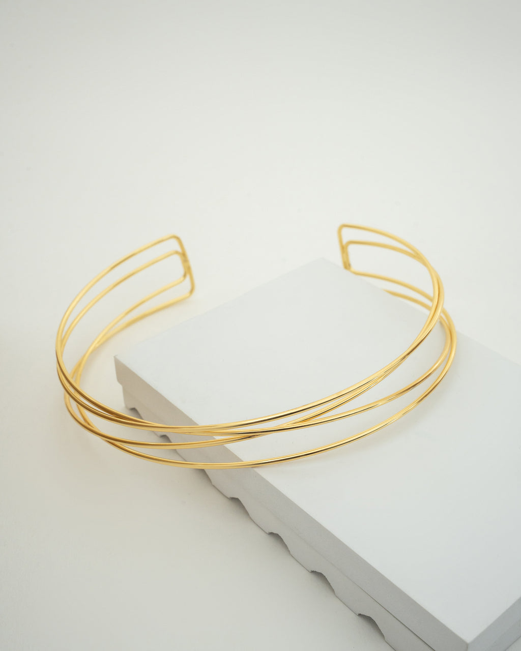Elegant Gold Open Cuff Necklace
