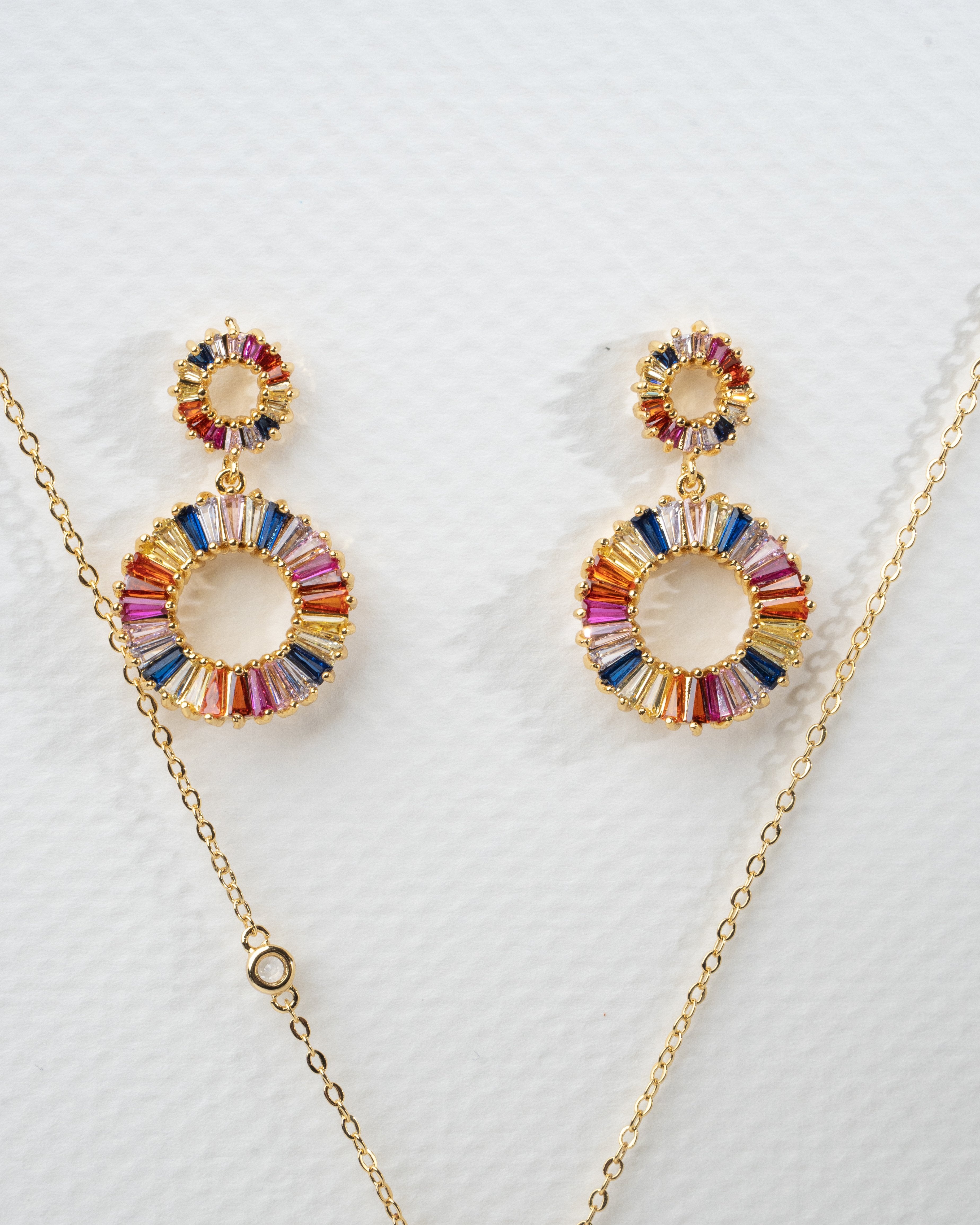 Elegant Multicolor Crystal Circle Necklace and Earring Set
