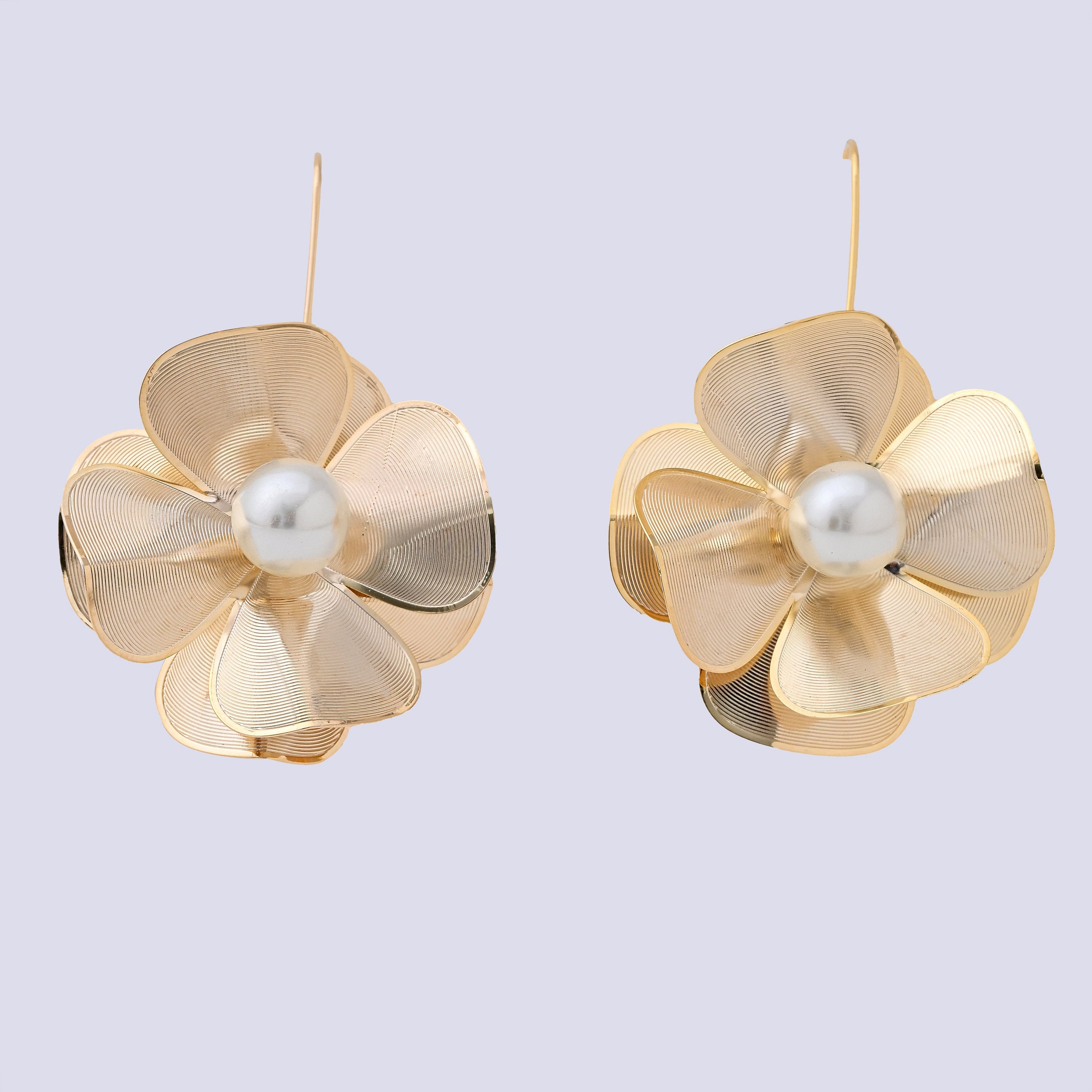 Elegant Gold Floral Pearl Earrings