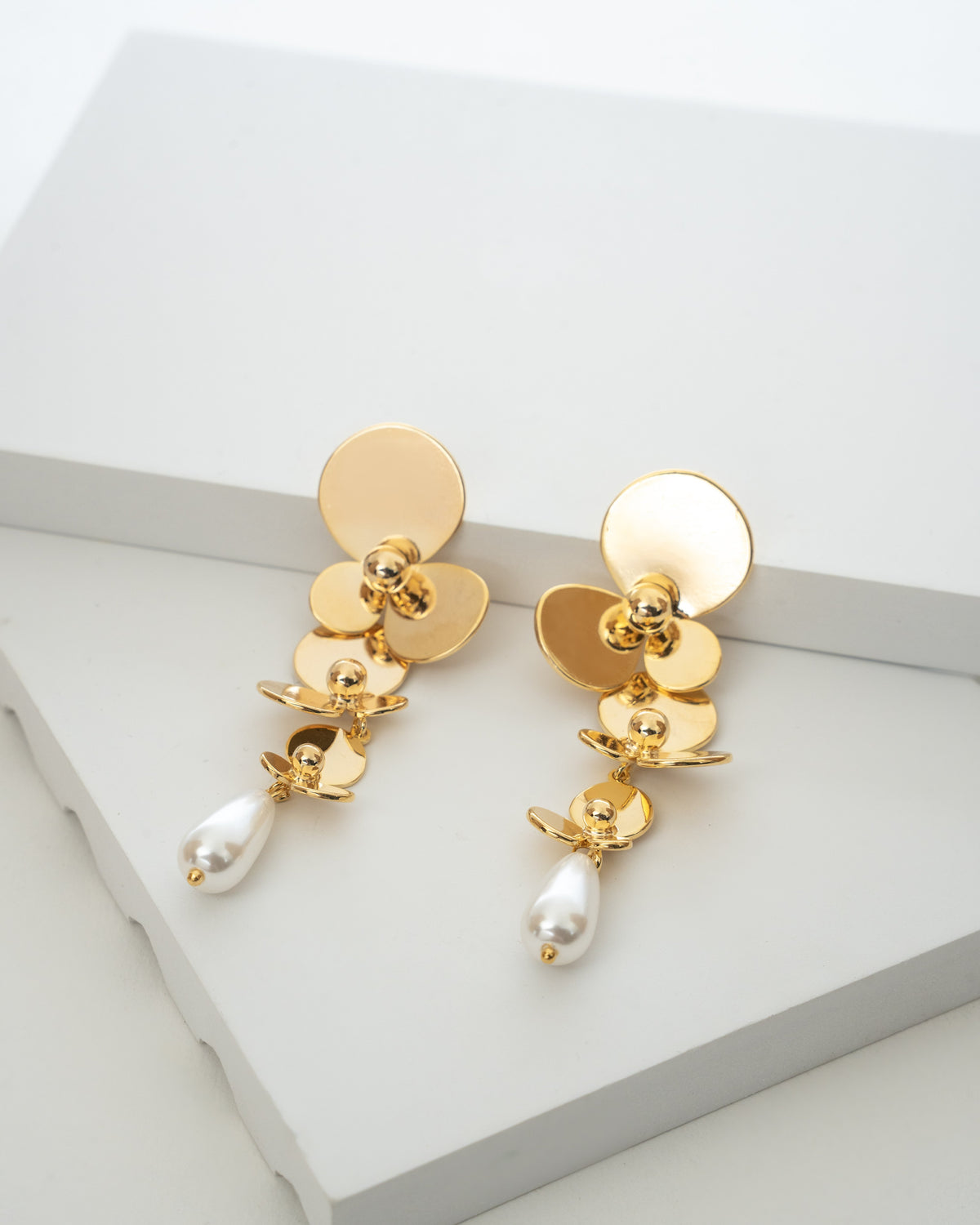 Elegant Gold Floral Pearl Drop Earrings