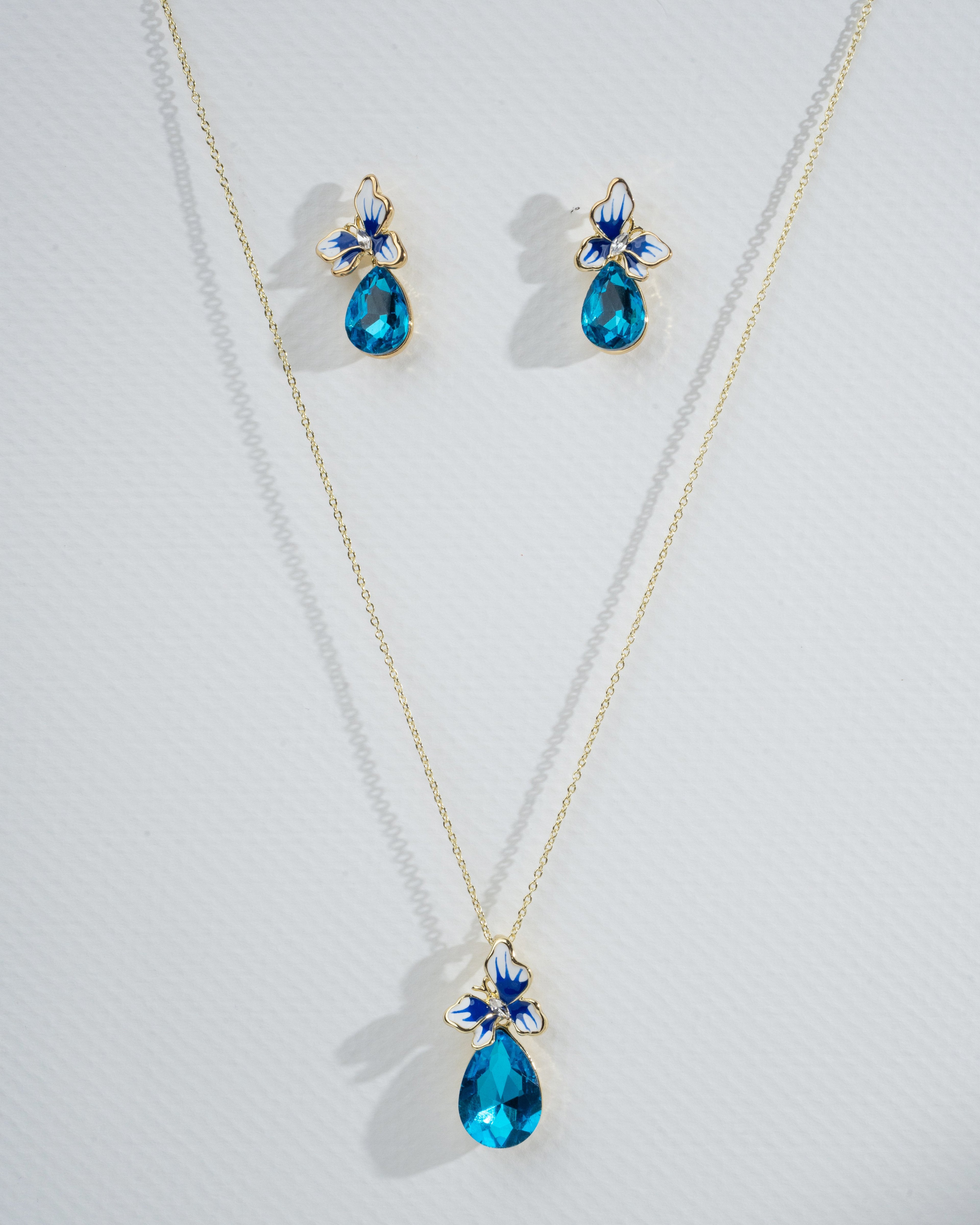 Elegant Blue Teardrop Jewelry Set with Enamel Floral Accents