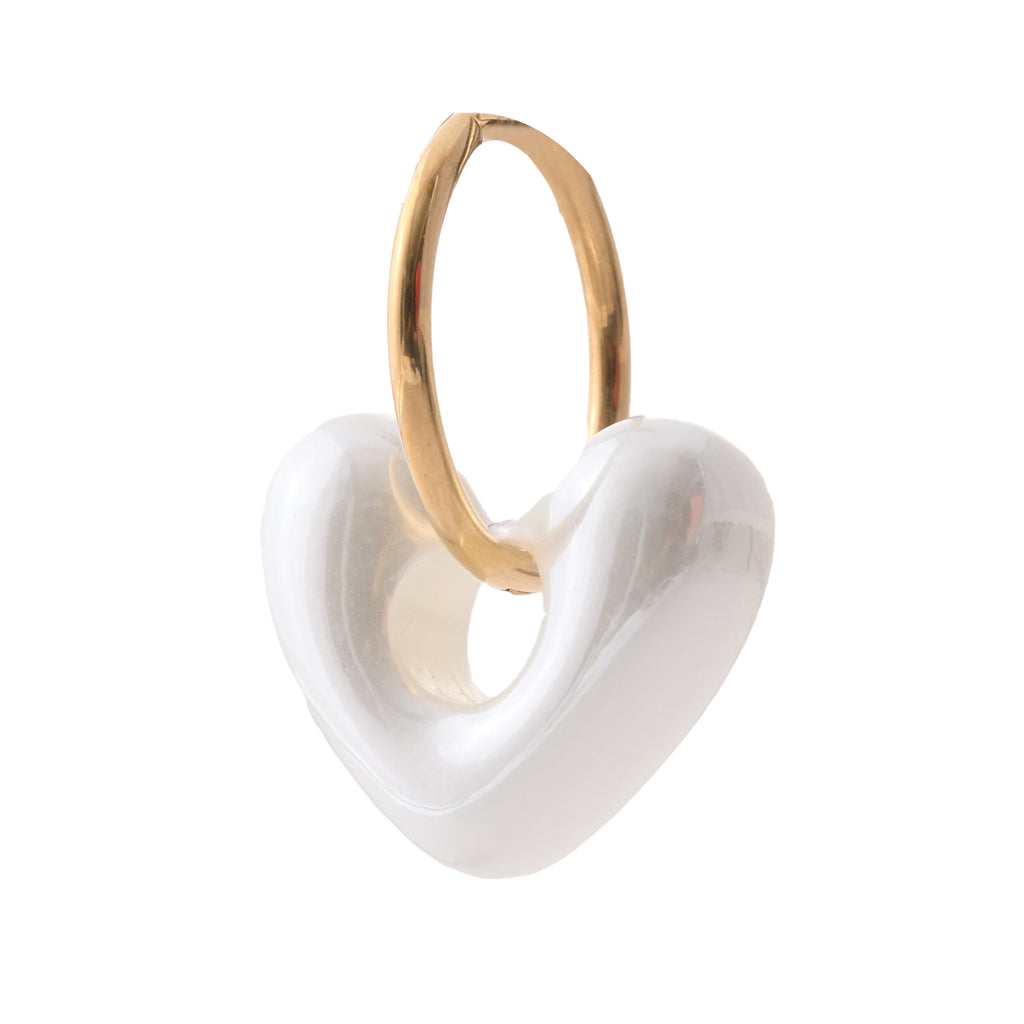 Minimal Heart-Shaped Pearl Hoop Earrings