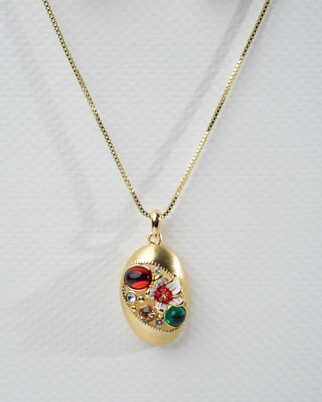 Elegant Gold Jewelry Set with Colorful Floral Embellishments