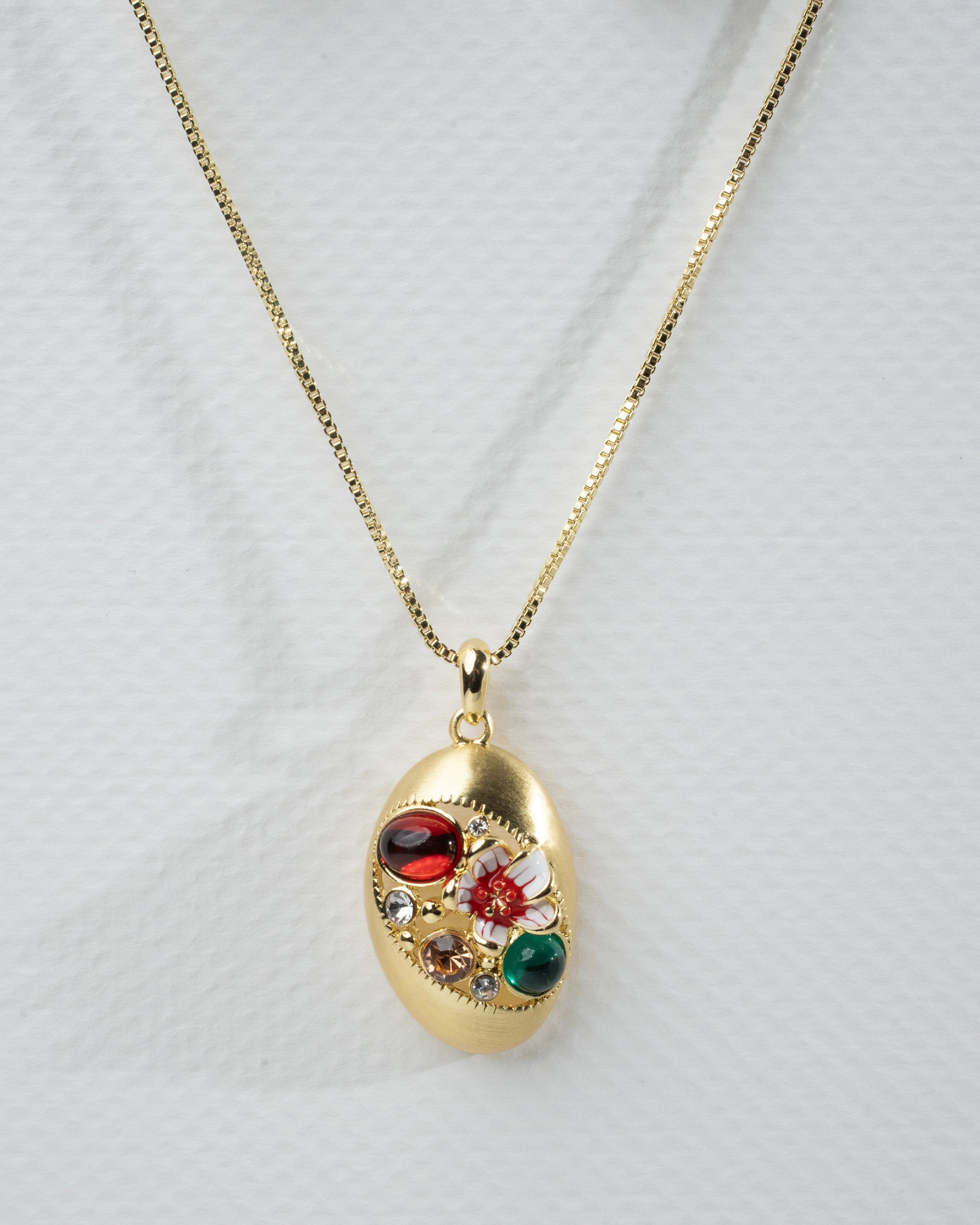 Elegant Gold Jewelry Set with Colorful Floral Embellishments
