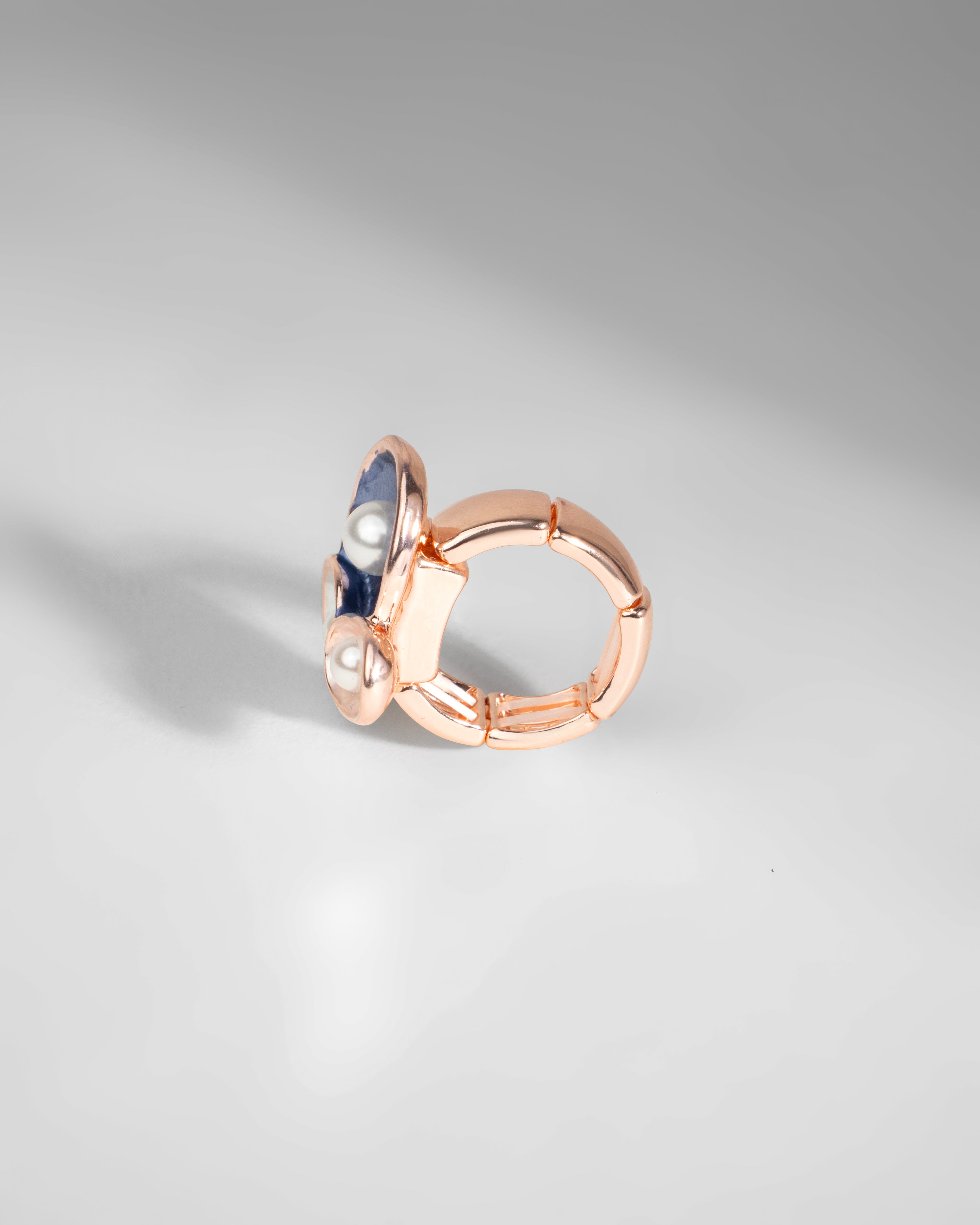 Elegant Triple Pearl Enamel Ring