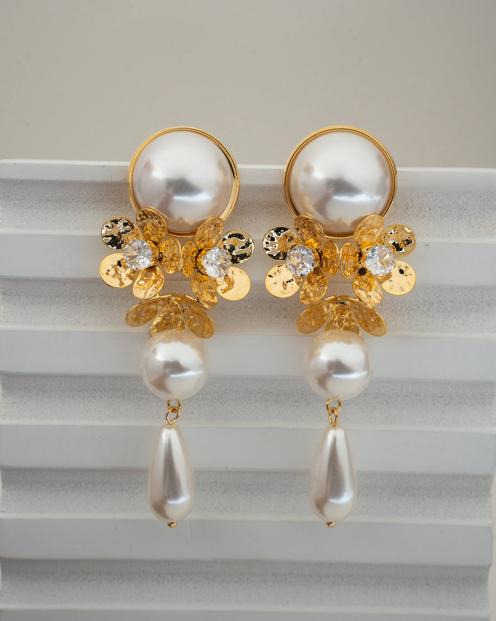 Elegant Pearl and Gold Dangle Earrings