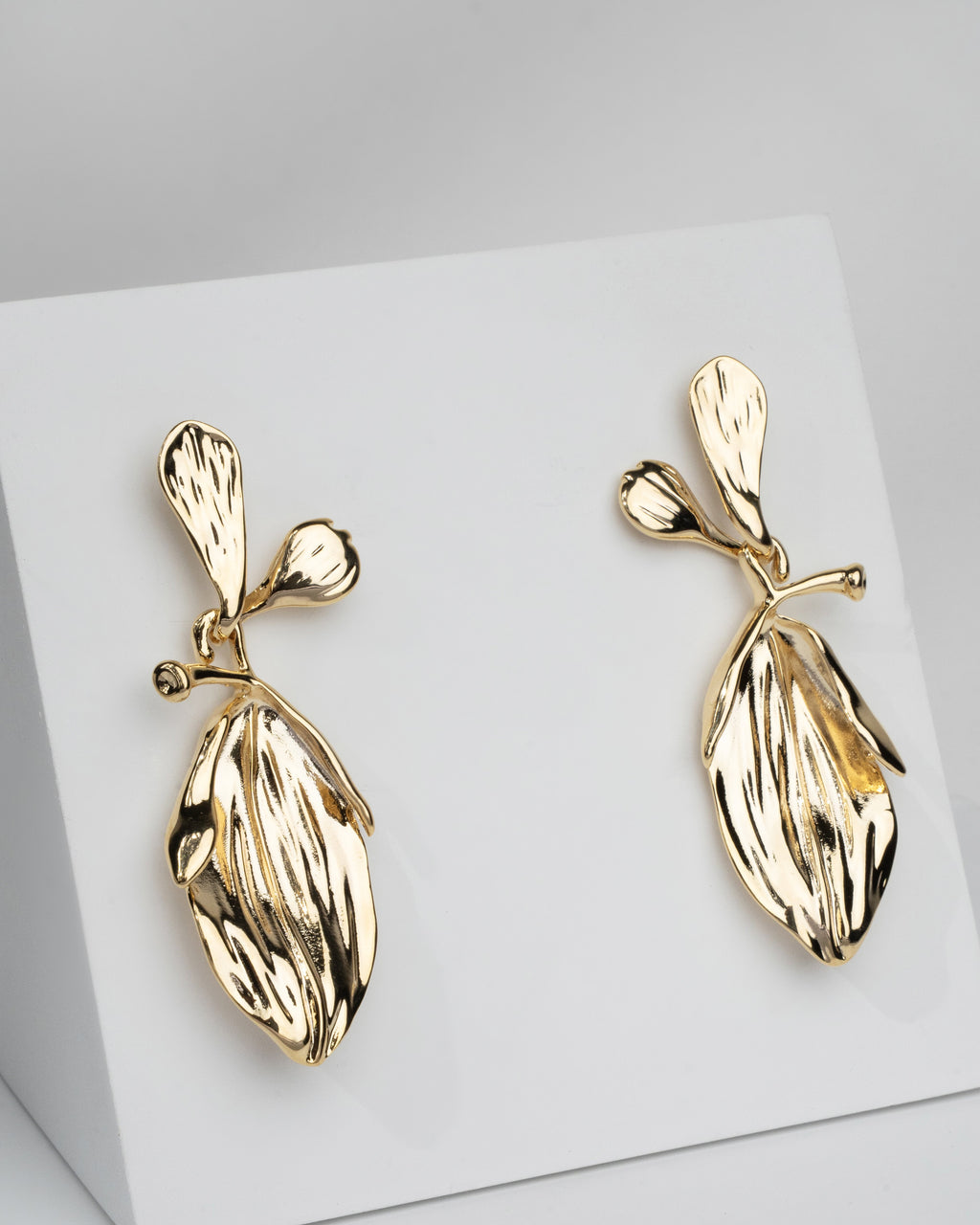 Elegant Gold Leaf-Inspired Drop Earrings