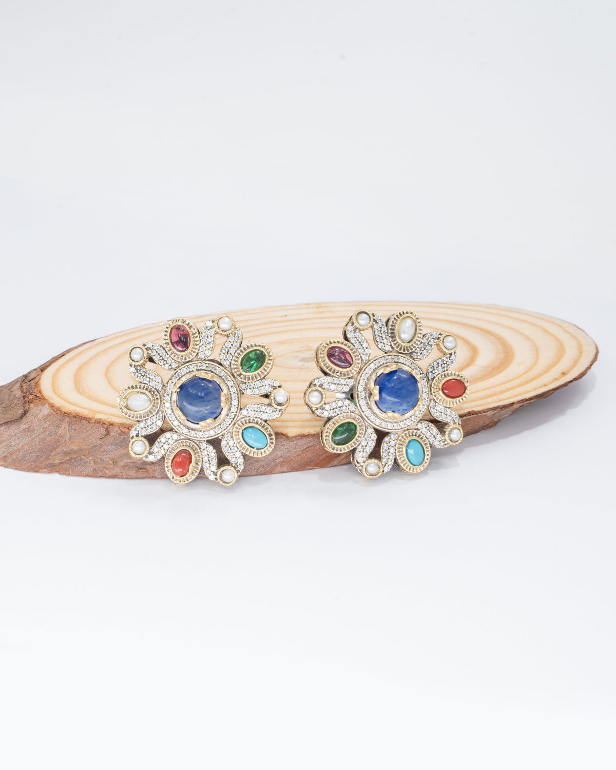 Exquisite Multicolor Gemstone Floral