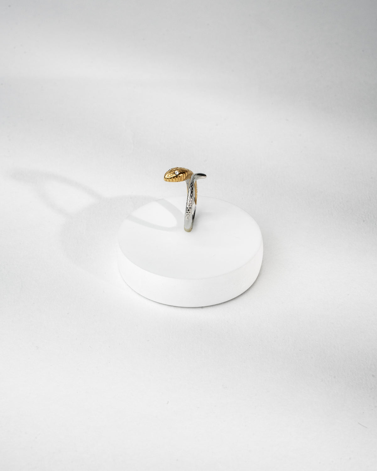 Elegant Two-Tone Snake Ring with Intricate Detailing