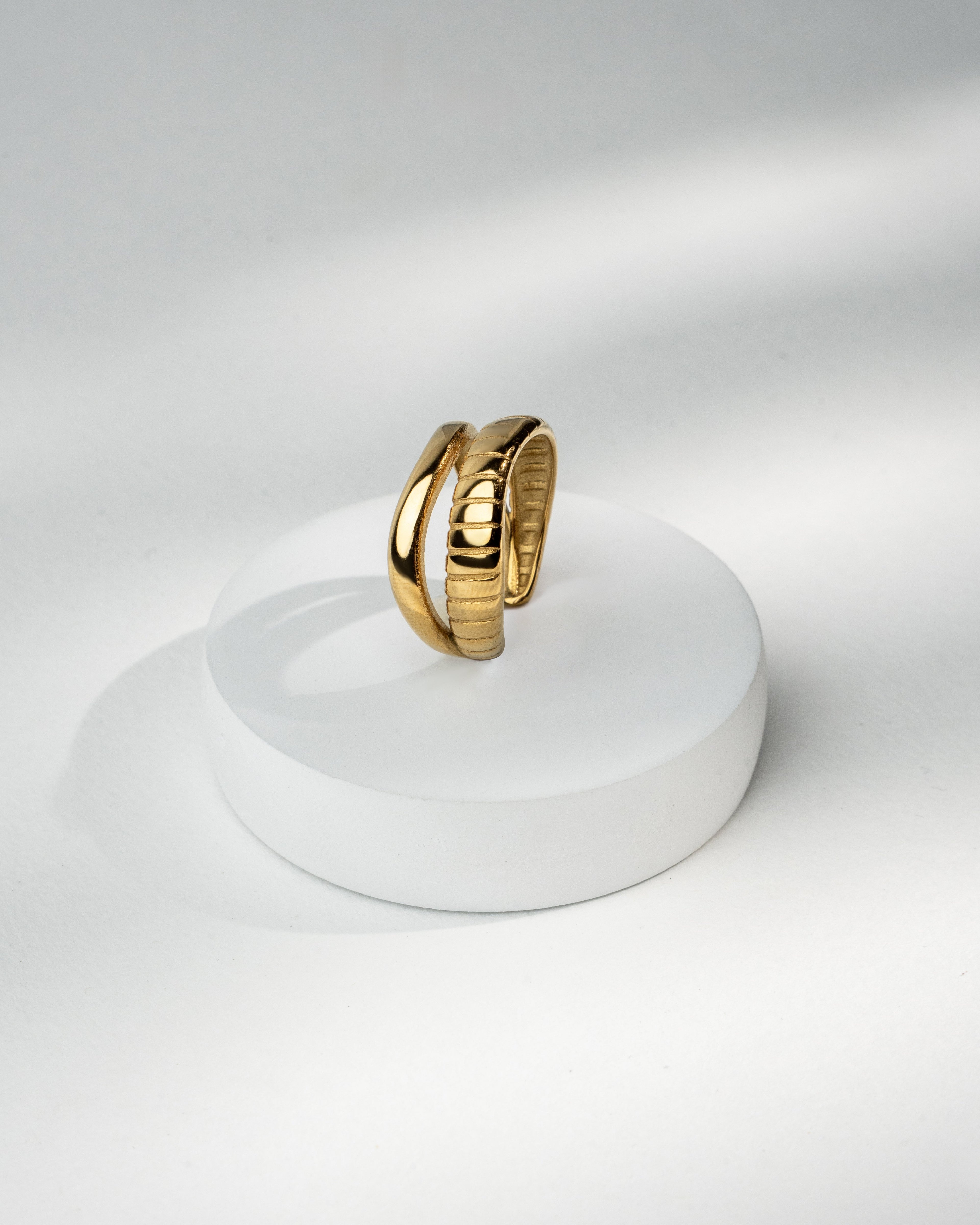Elegant Gold-Tone Statement Ring