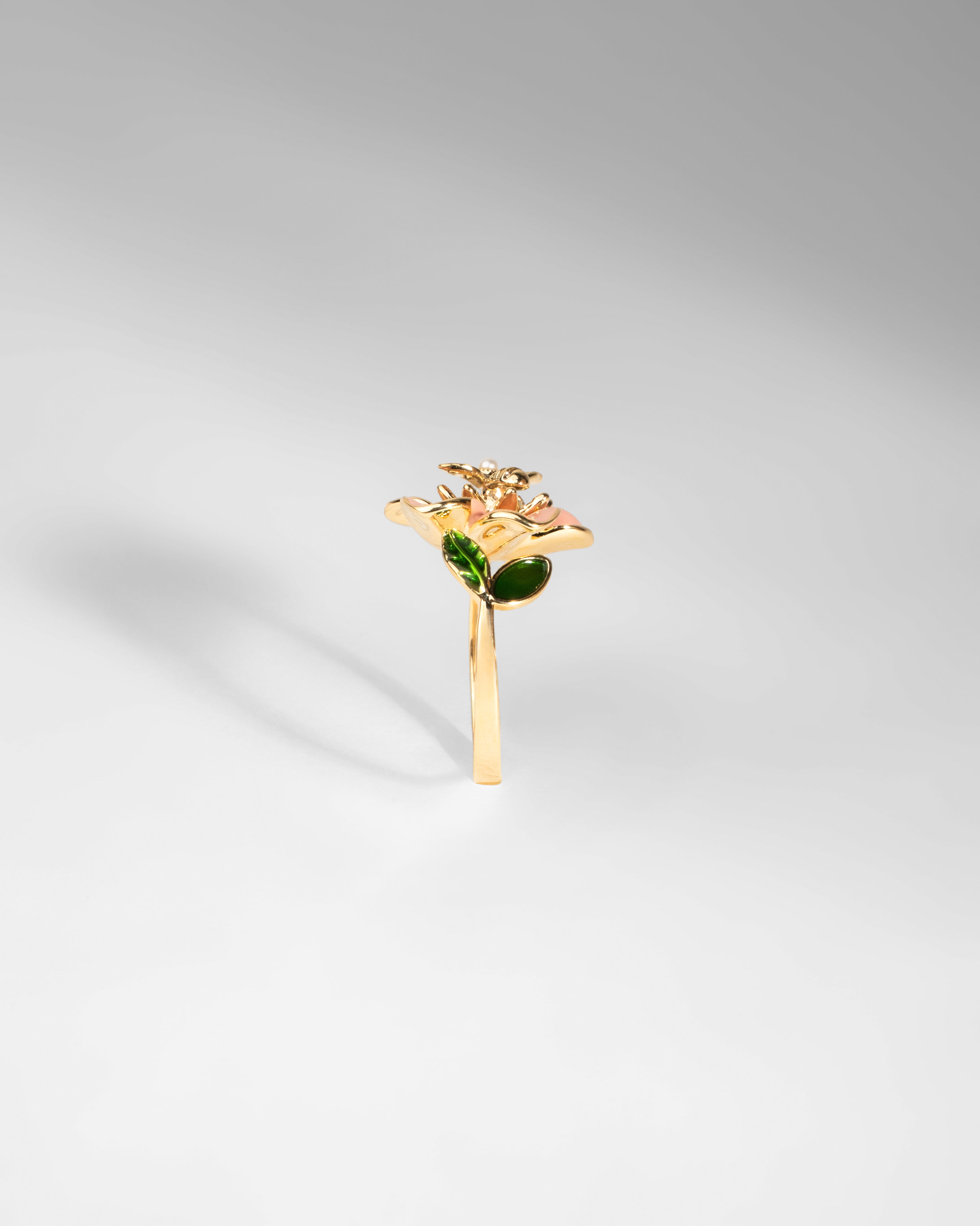 Elegant Gold-Plated Enamel Flower Brooch with Pearl Accent