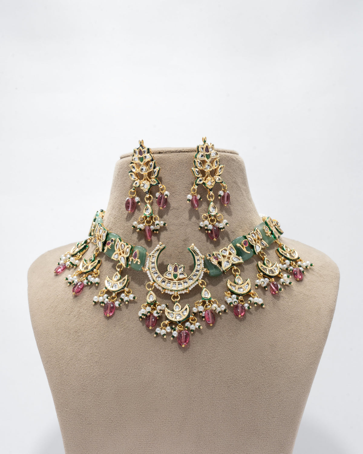 Exquisite Gold-Plated Kundan Necklace and Earrings Set